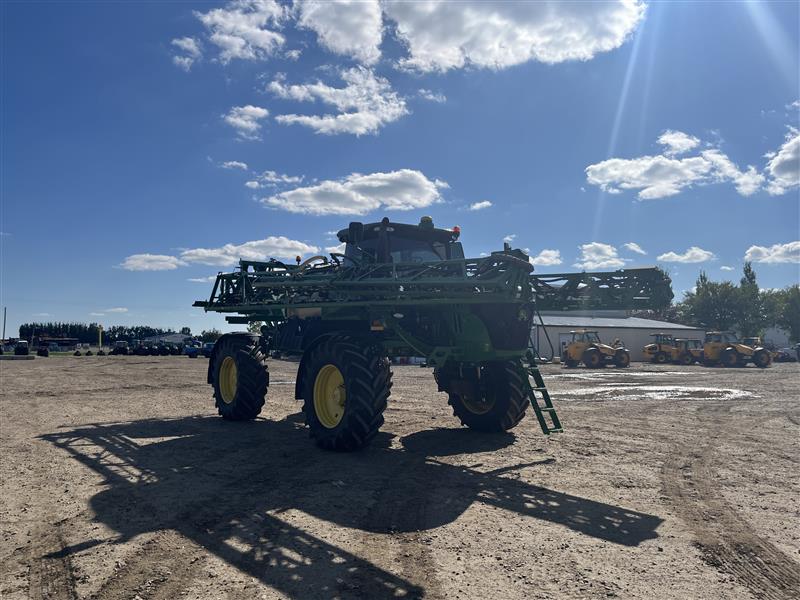 John Deere R4038 Sprayer/High Clearance