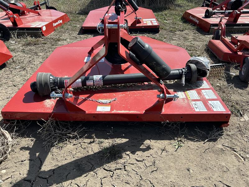 2023 Farm King Y528 Mower
