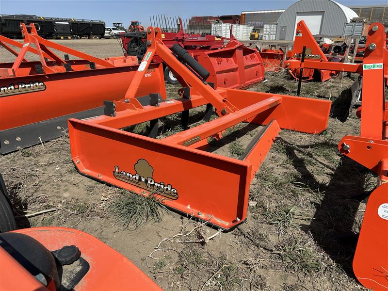 2022 Kubota GS0560 Scraper