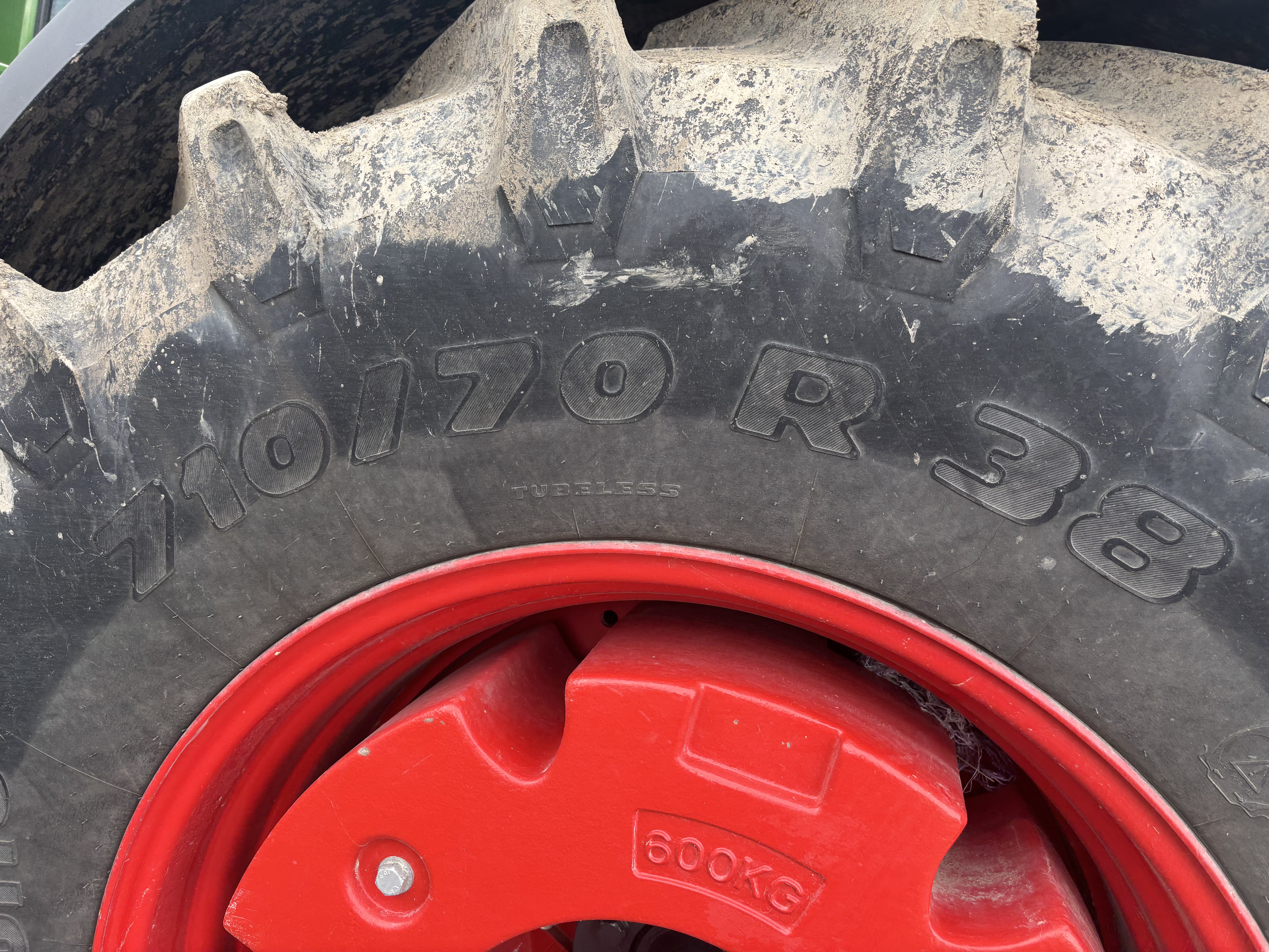 2022 Fendt 724 Gen6 Tractor