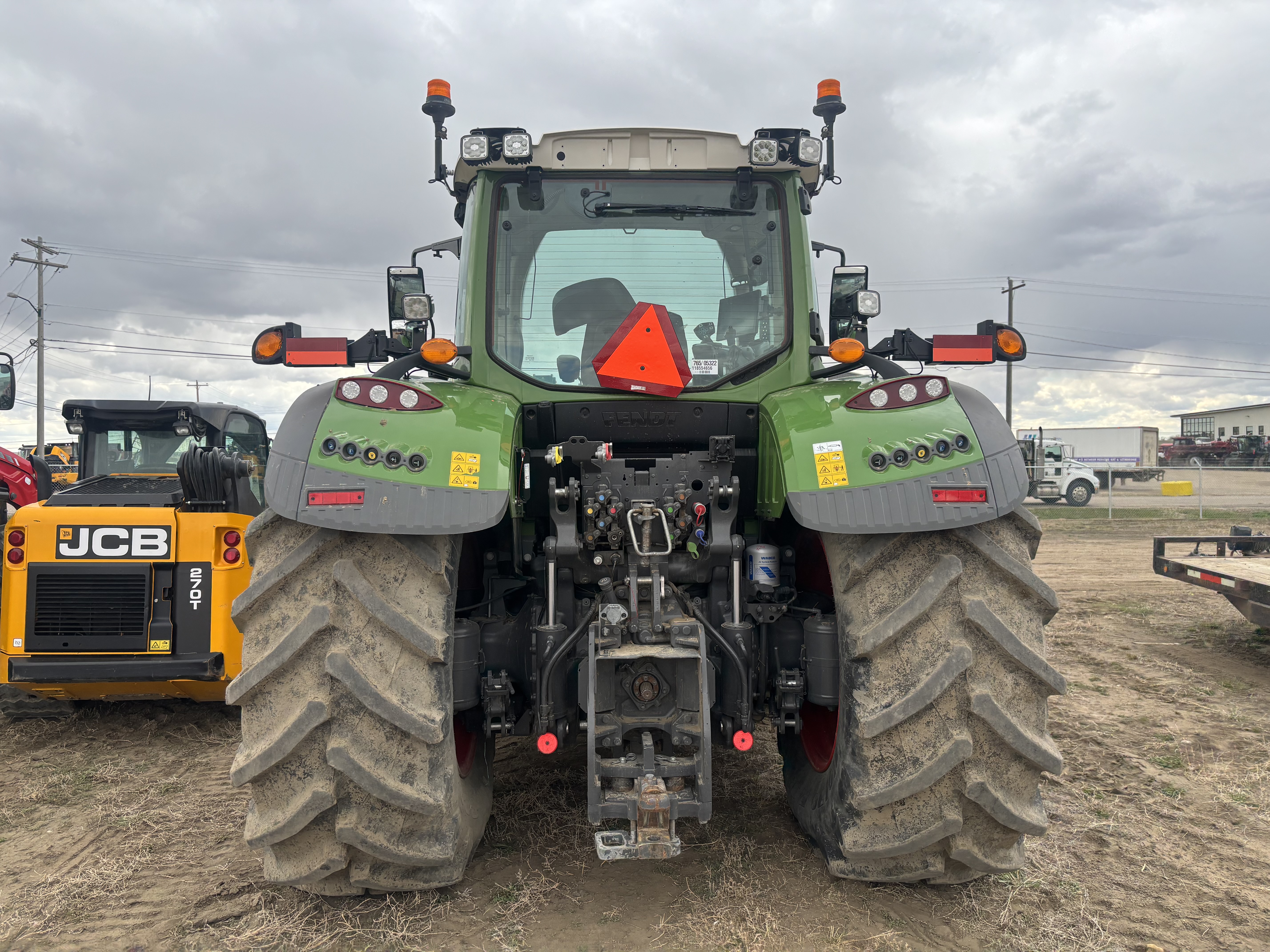 2022 Fendt 724 Gen6 Tractor