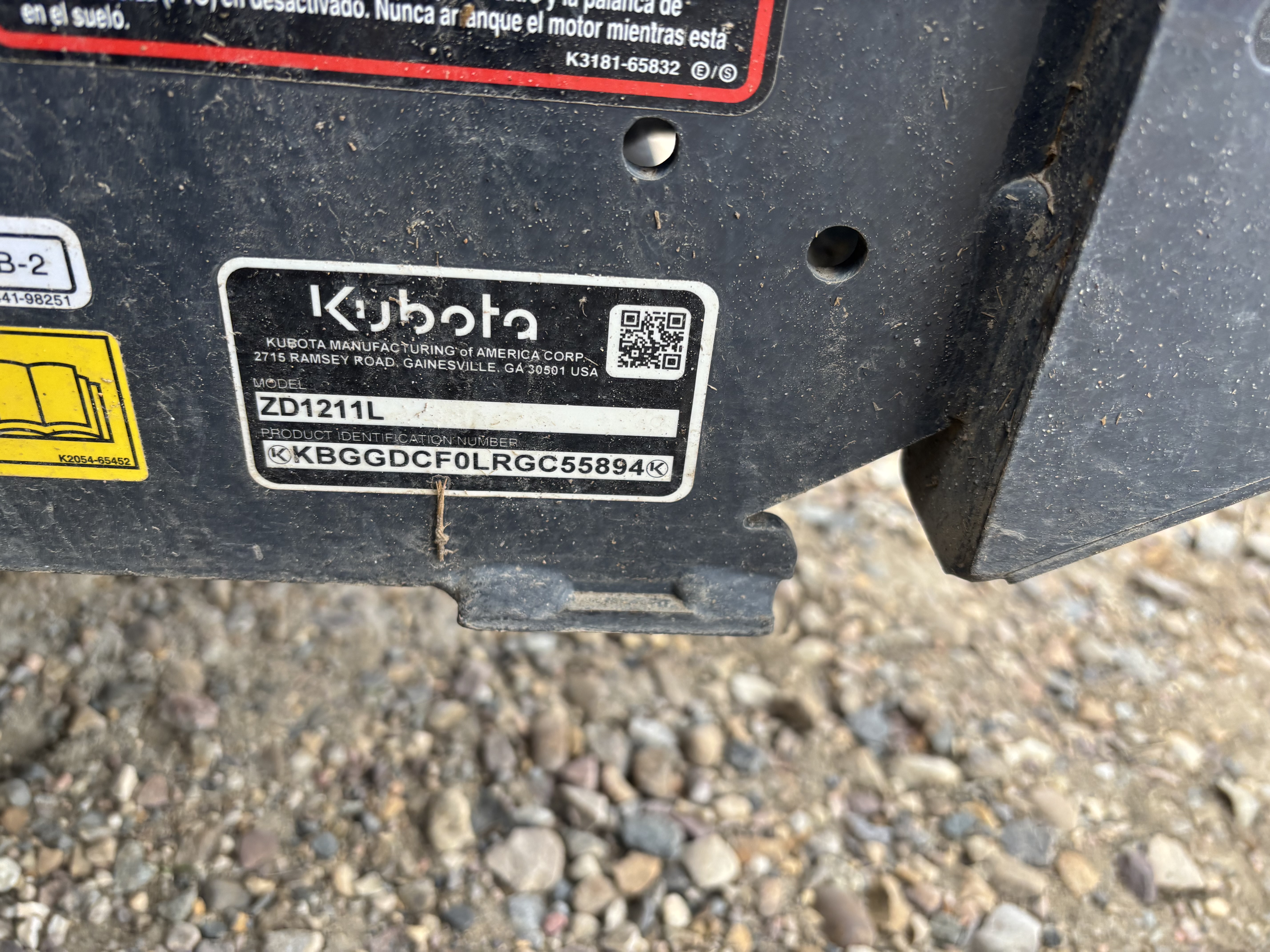 2024 Kubota ZD1211 Mower/Zero Turn