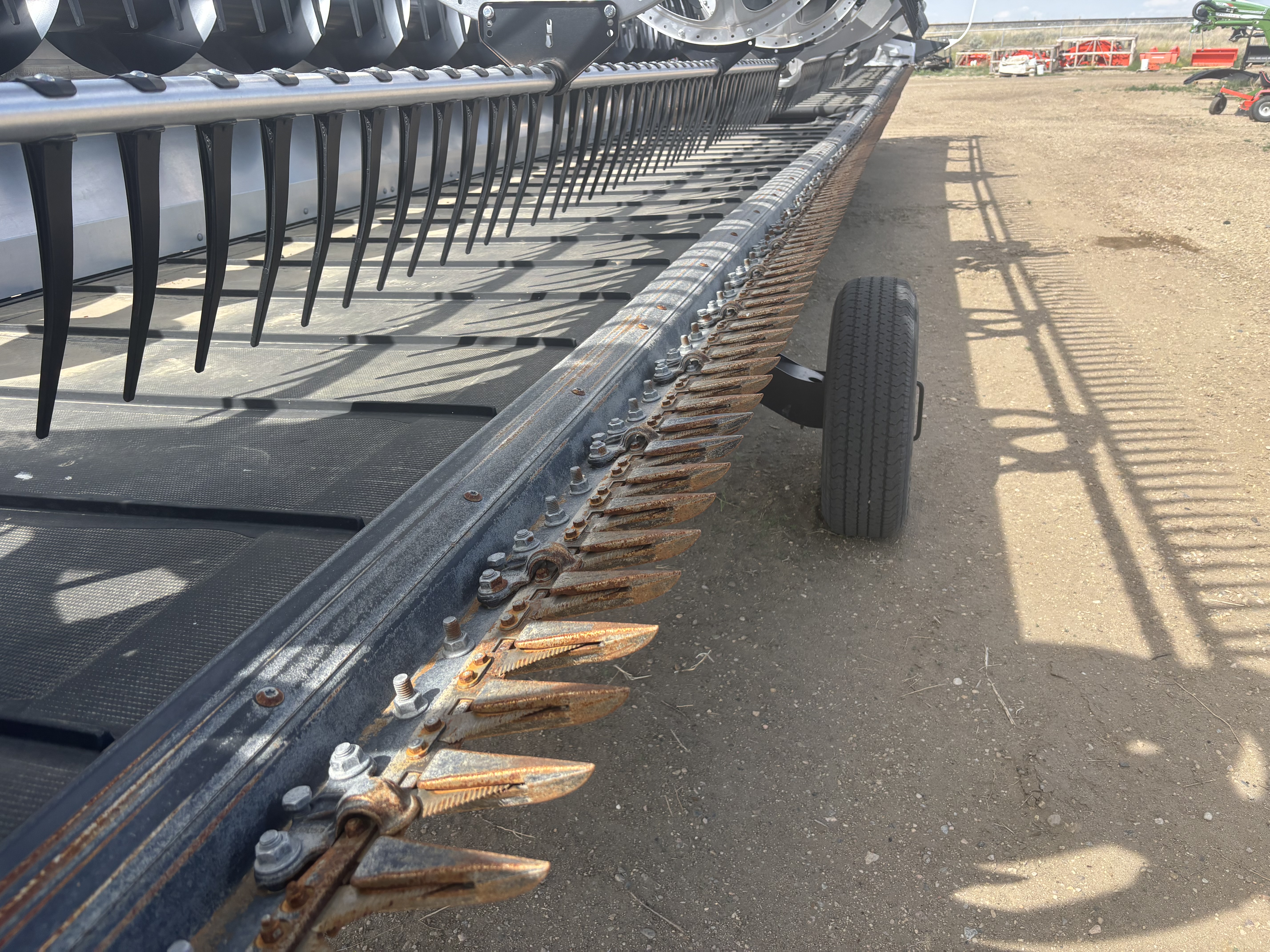 2022 MacDon FD250 Header Combine