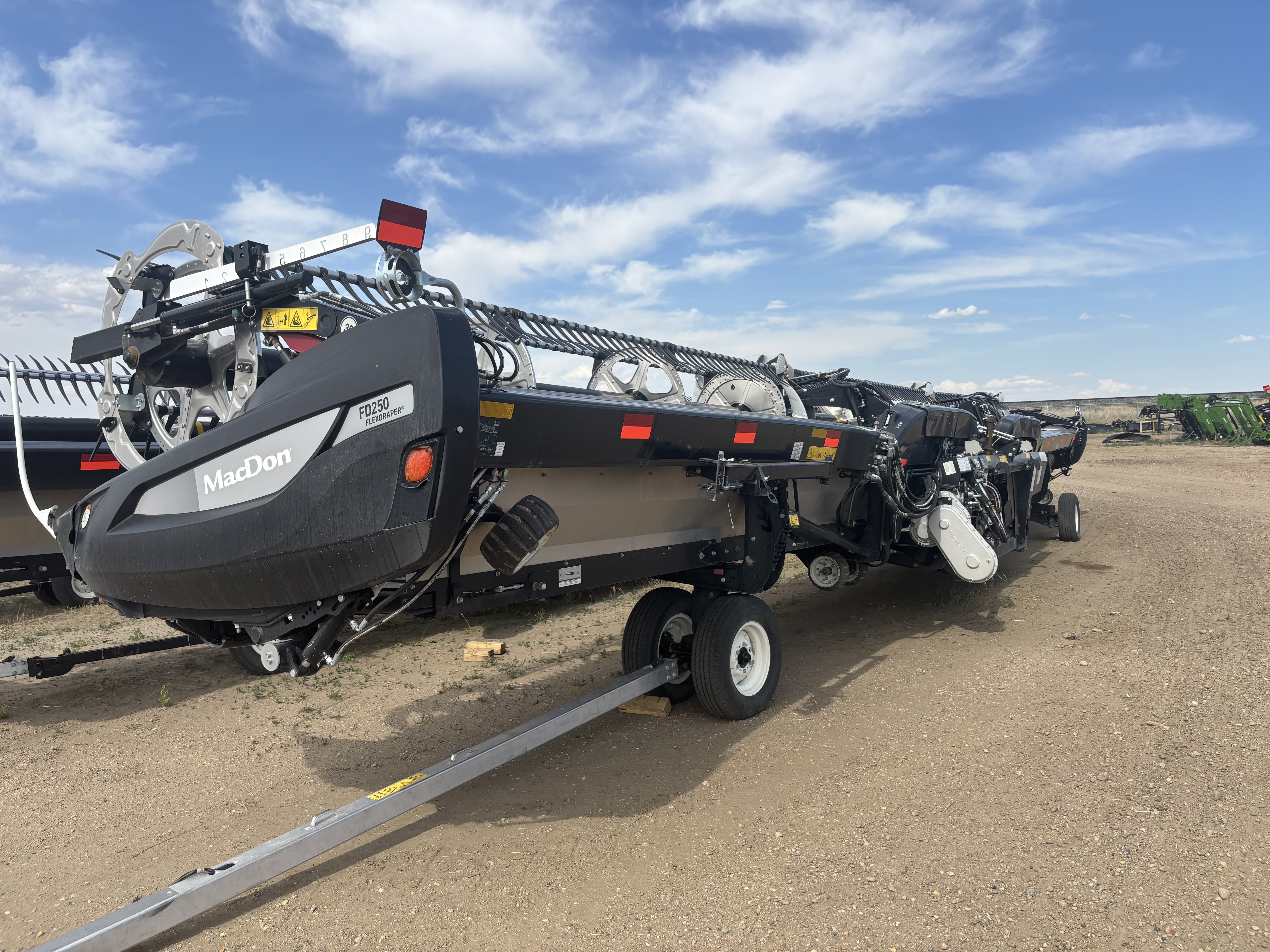 2022 MacDon FD250 Header Combine