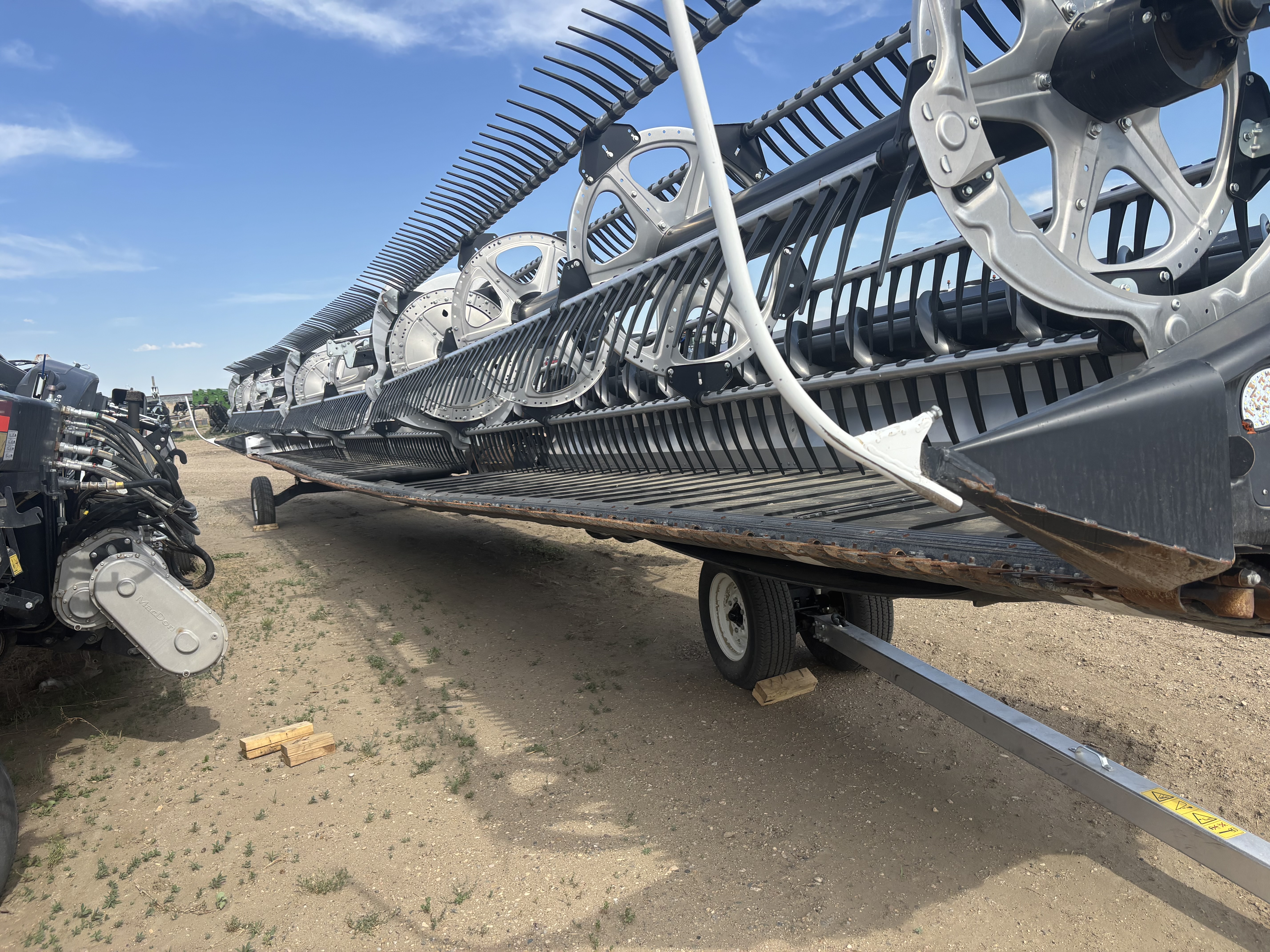 2022 MacDon FD250 Header Combine