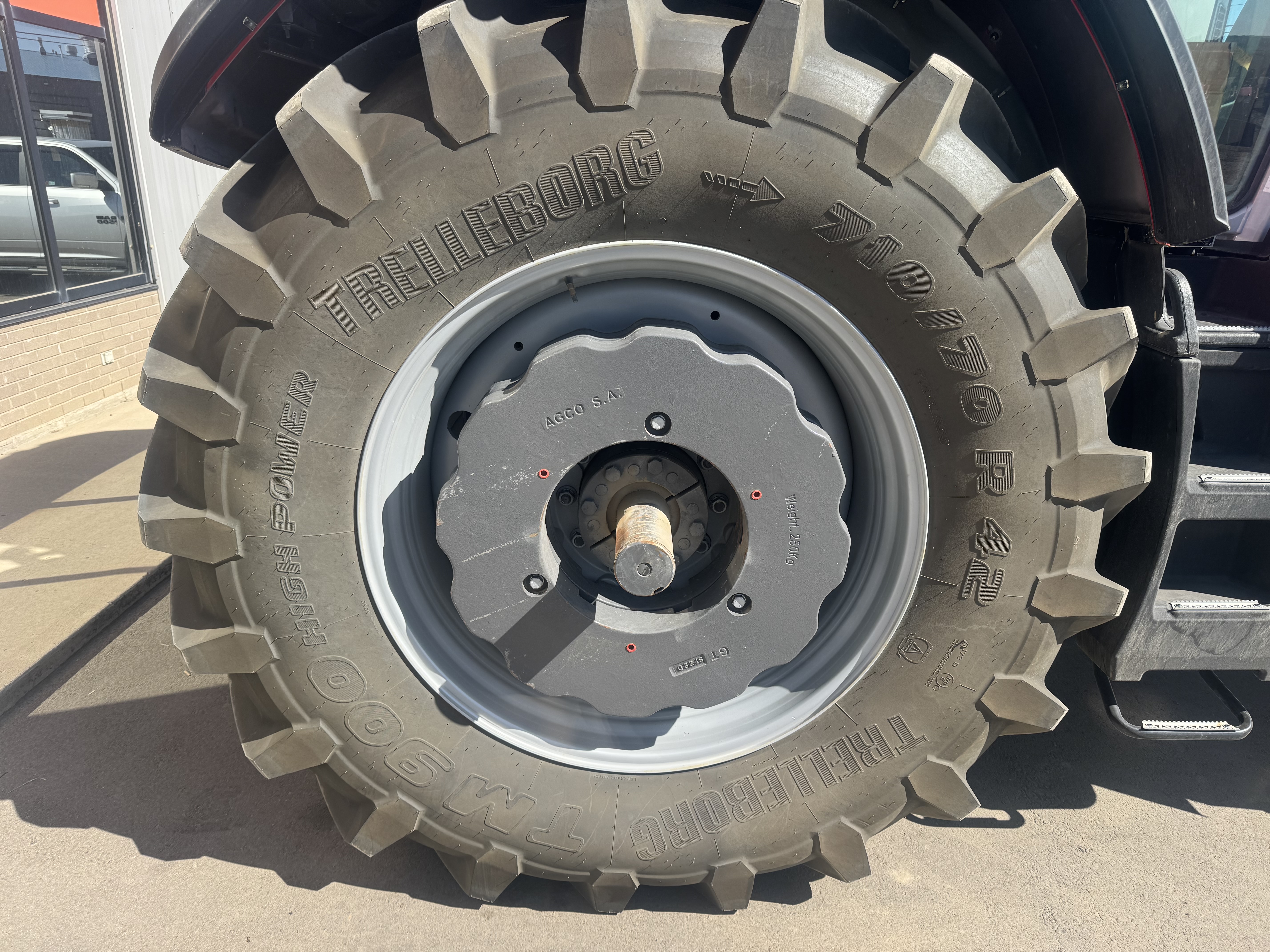 2024 Massey Ferguson 8S.245 Deluxe Tractor