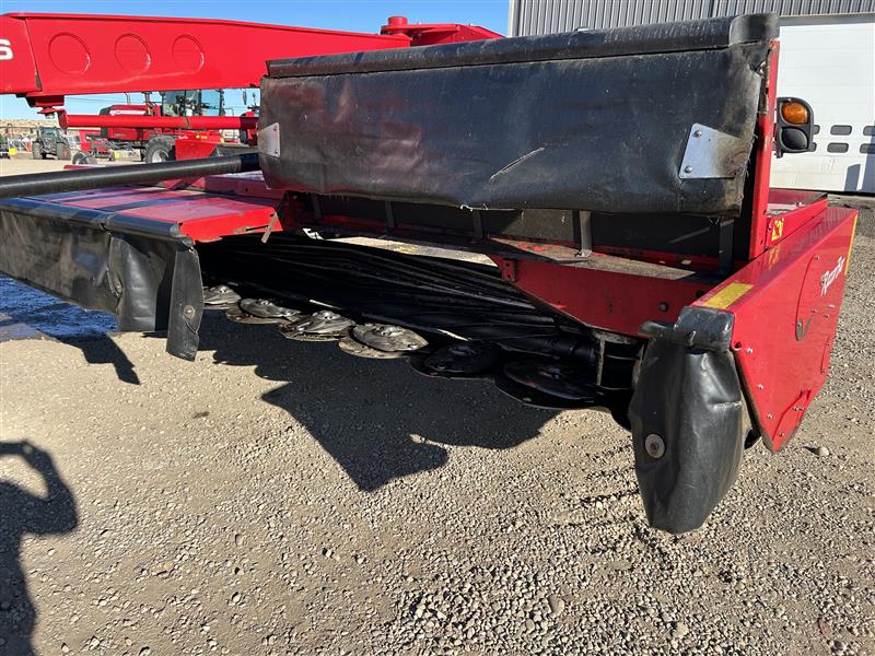 2017 Massey Ferguson 1386 Mower Conditioner