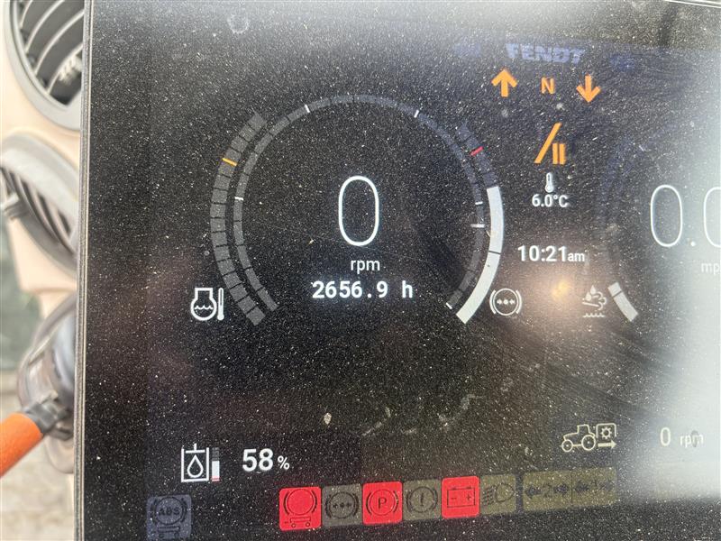 2021 Fendt 724 Gen6 Tractor