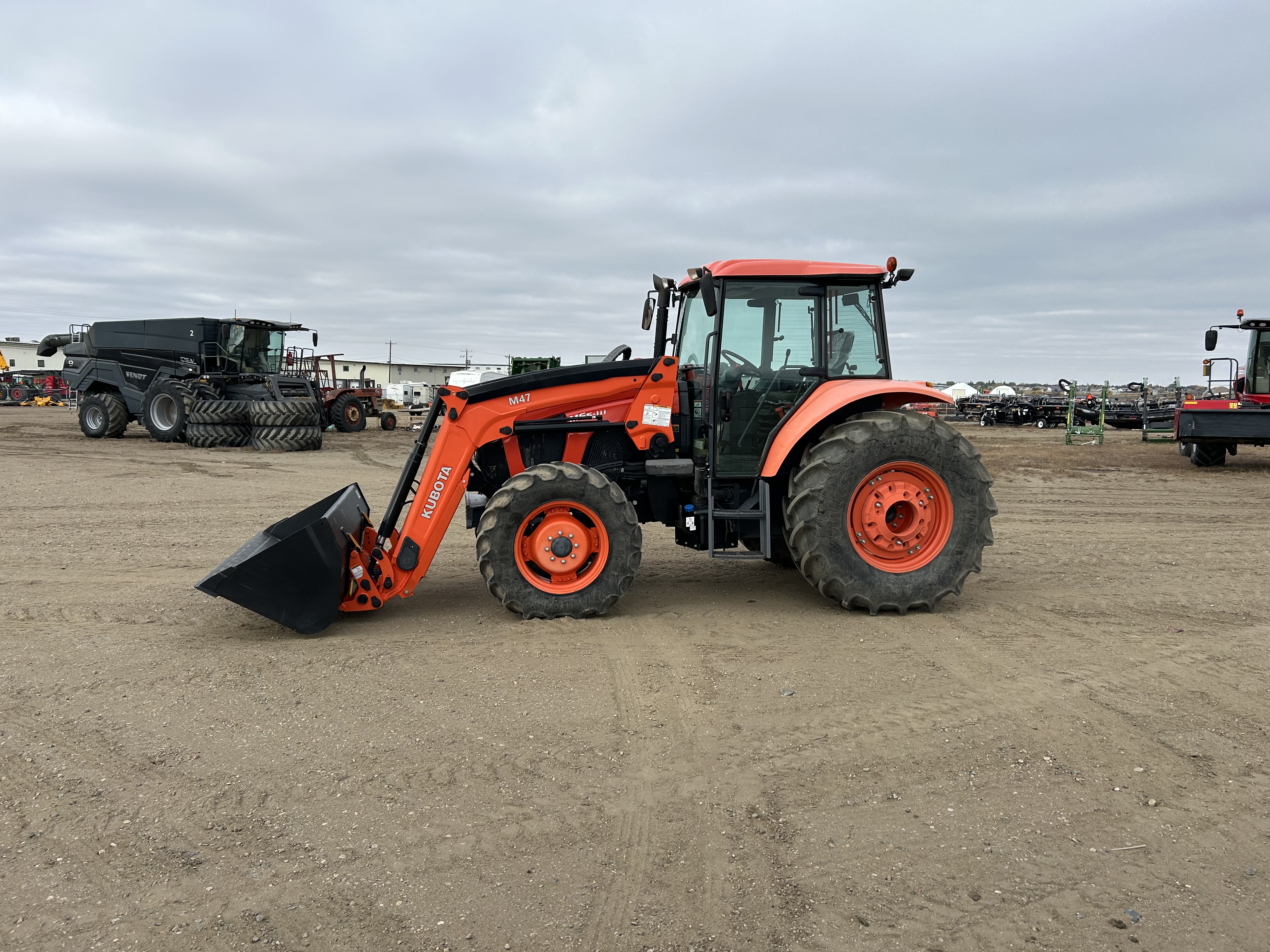 2019 Kubota M6S-111 Tractor