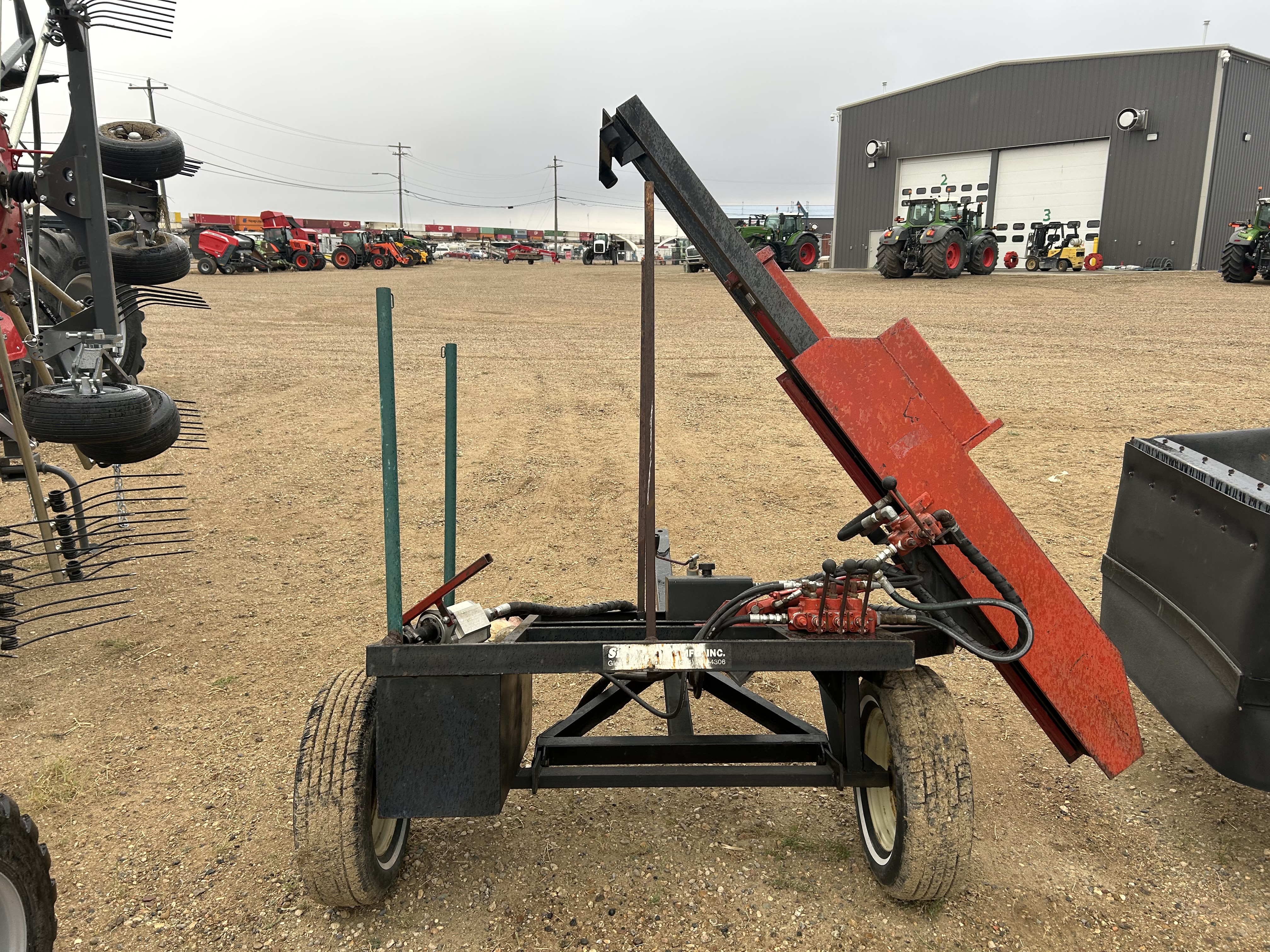 Wheatheart Post pounder Post Driver