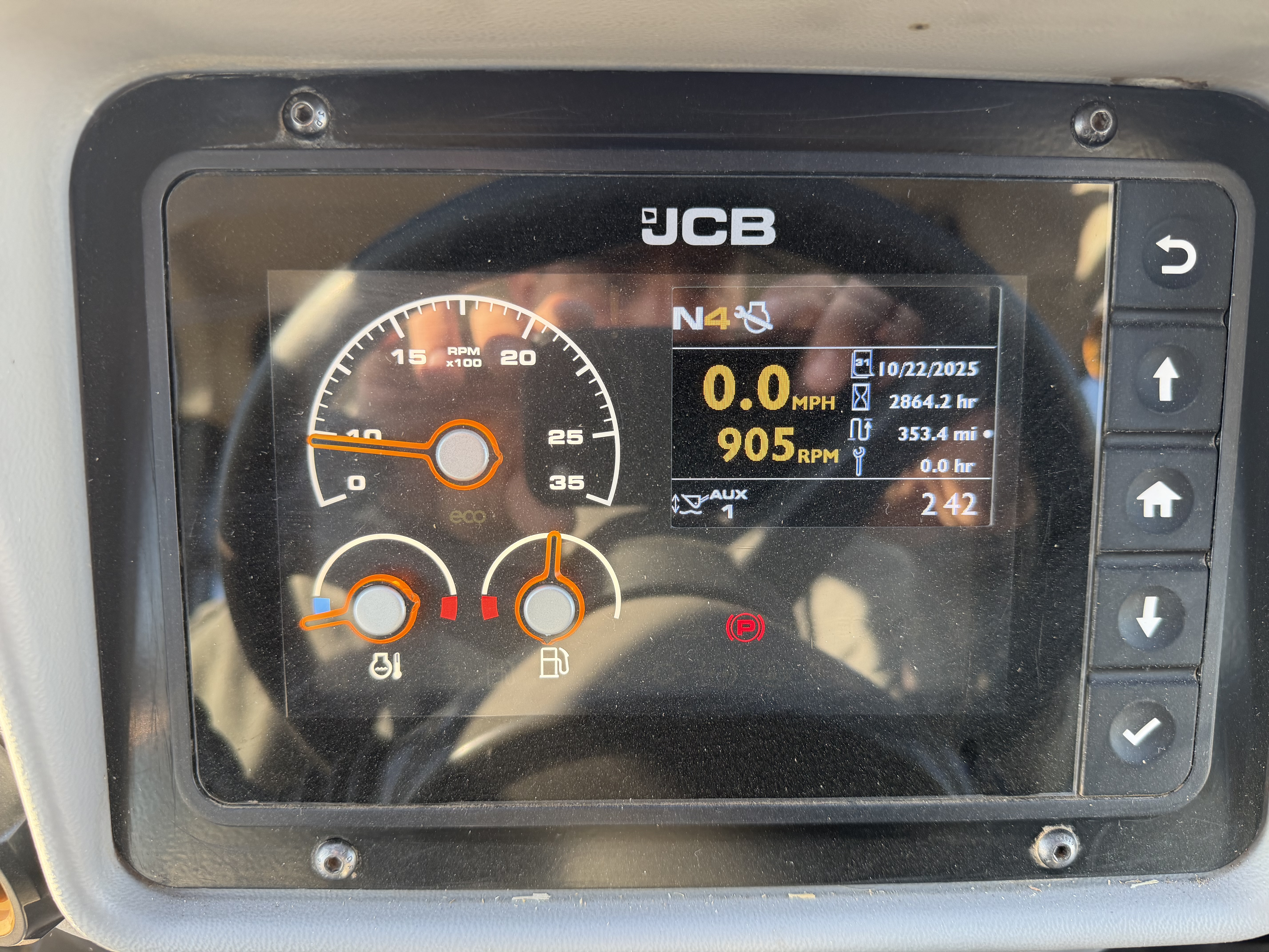 2022 JCB TM420 TeleHandler