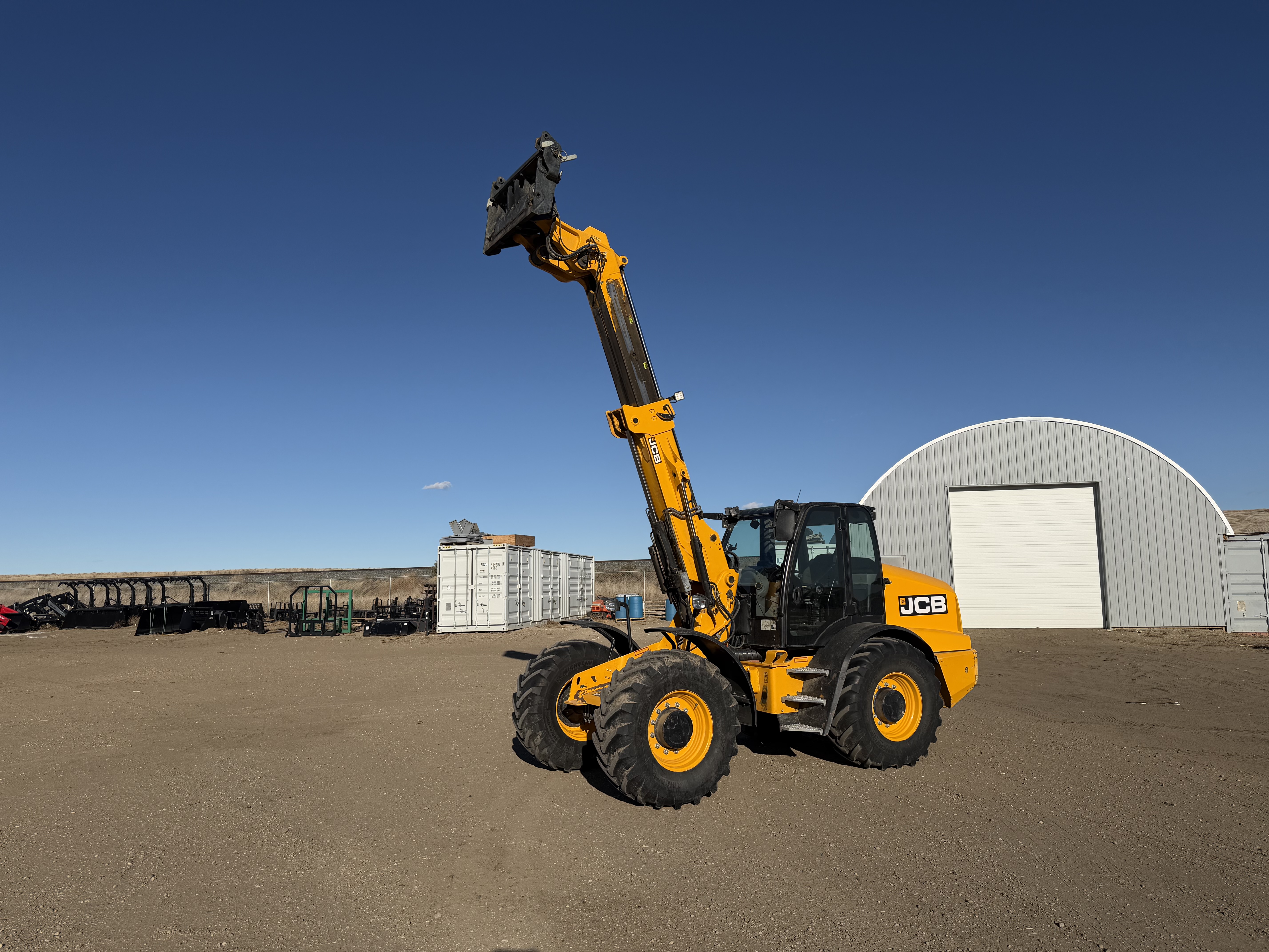 2022 JCB TM420 TeleHandler