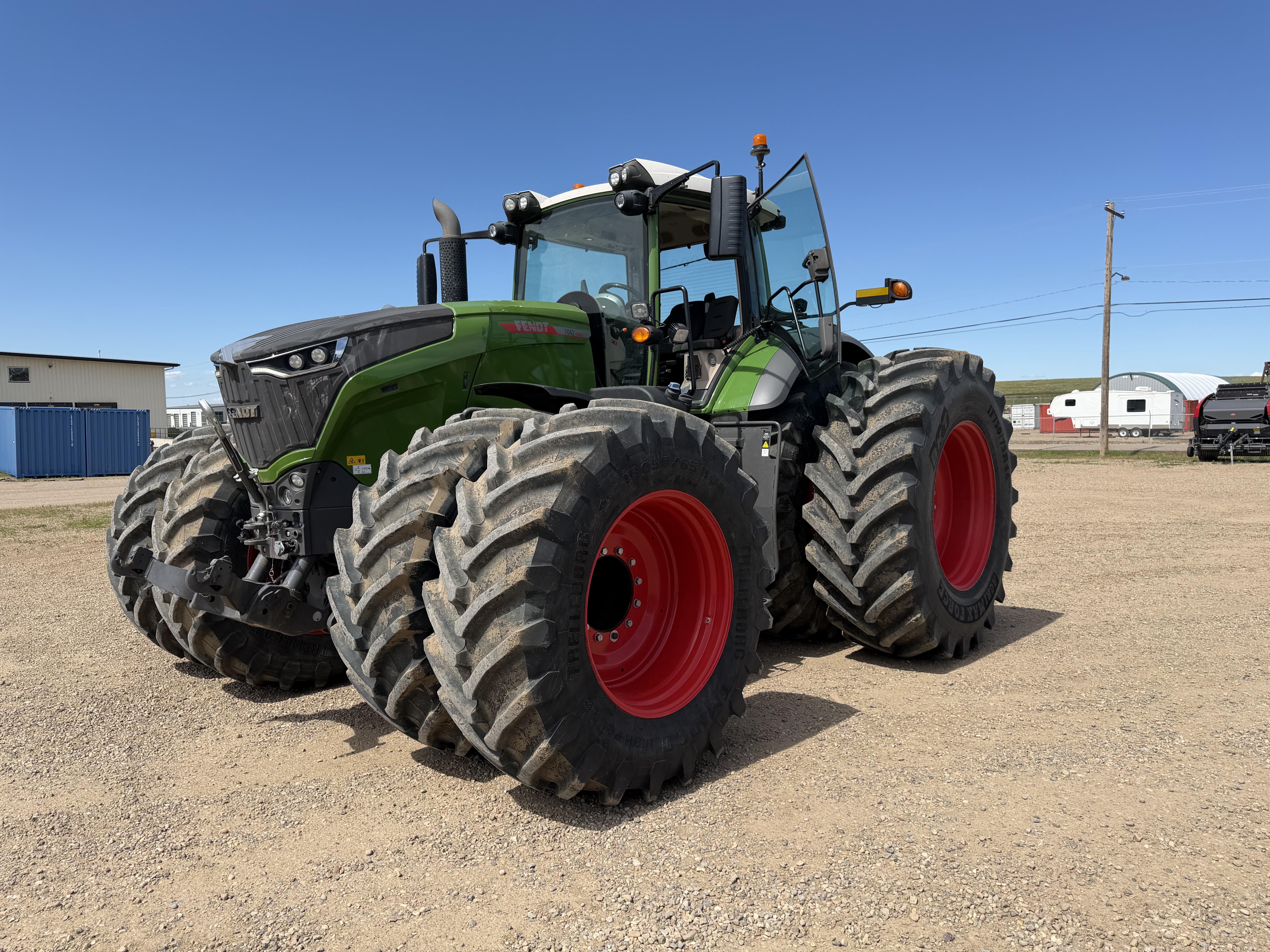 2021 Fendt 1042 Tractor