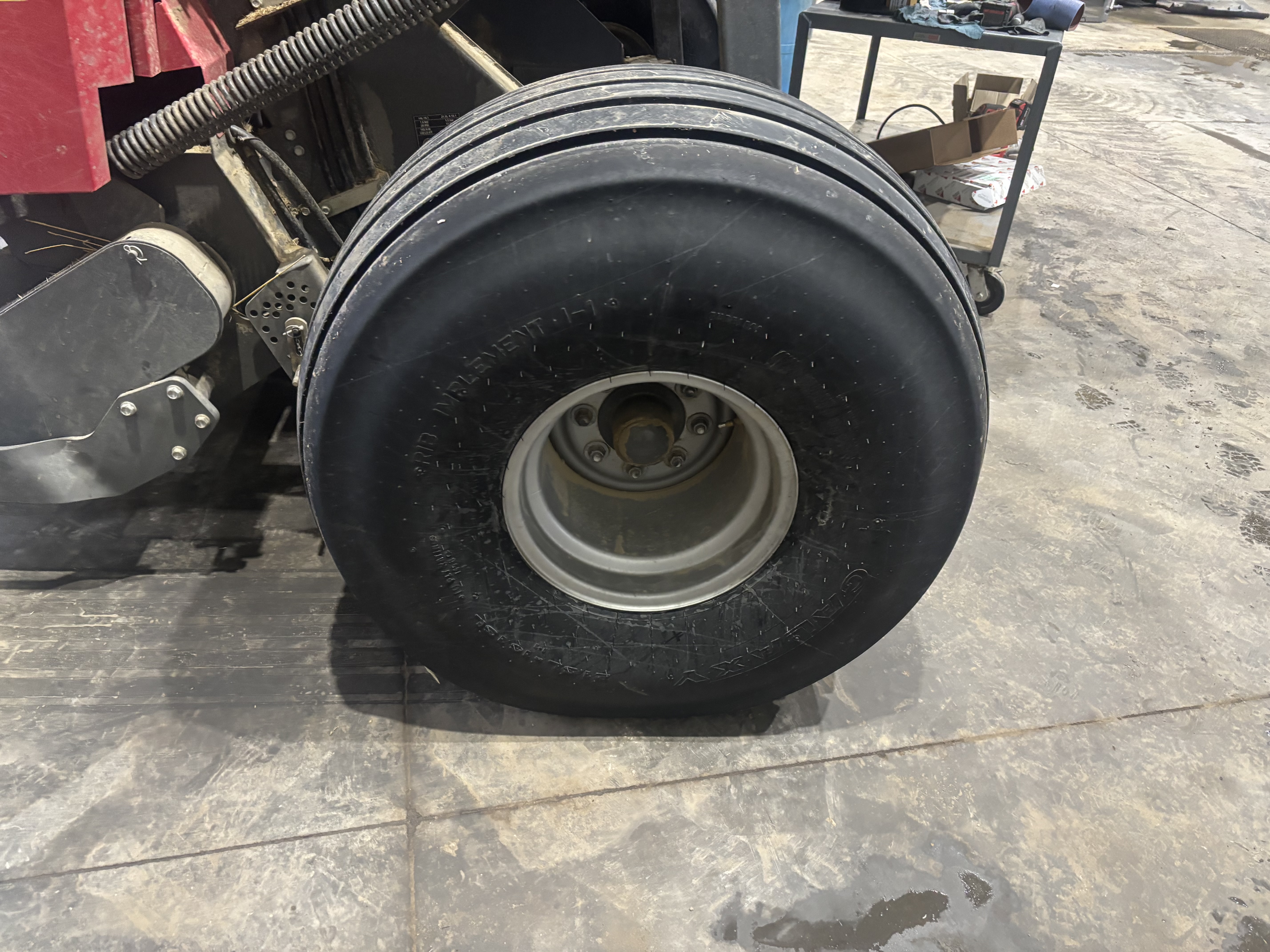 2020 Massey Ferguson 2956 Baler/Round