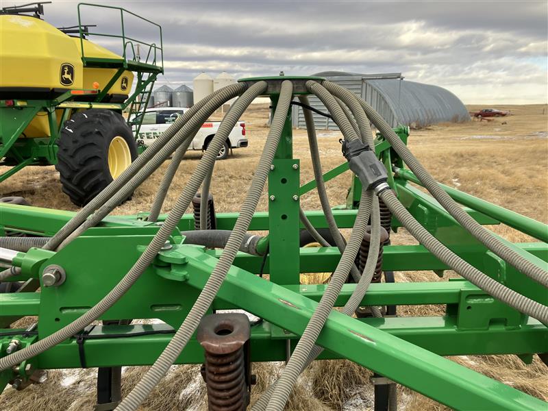 2009 John Deere 1910 Air Seeder