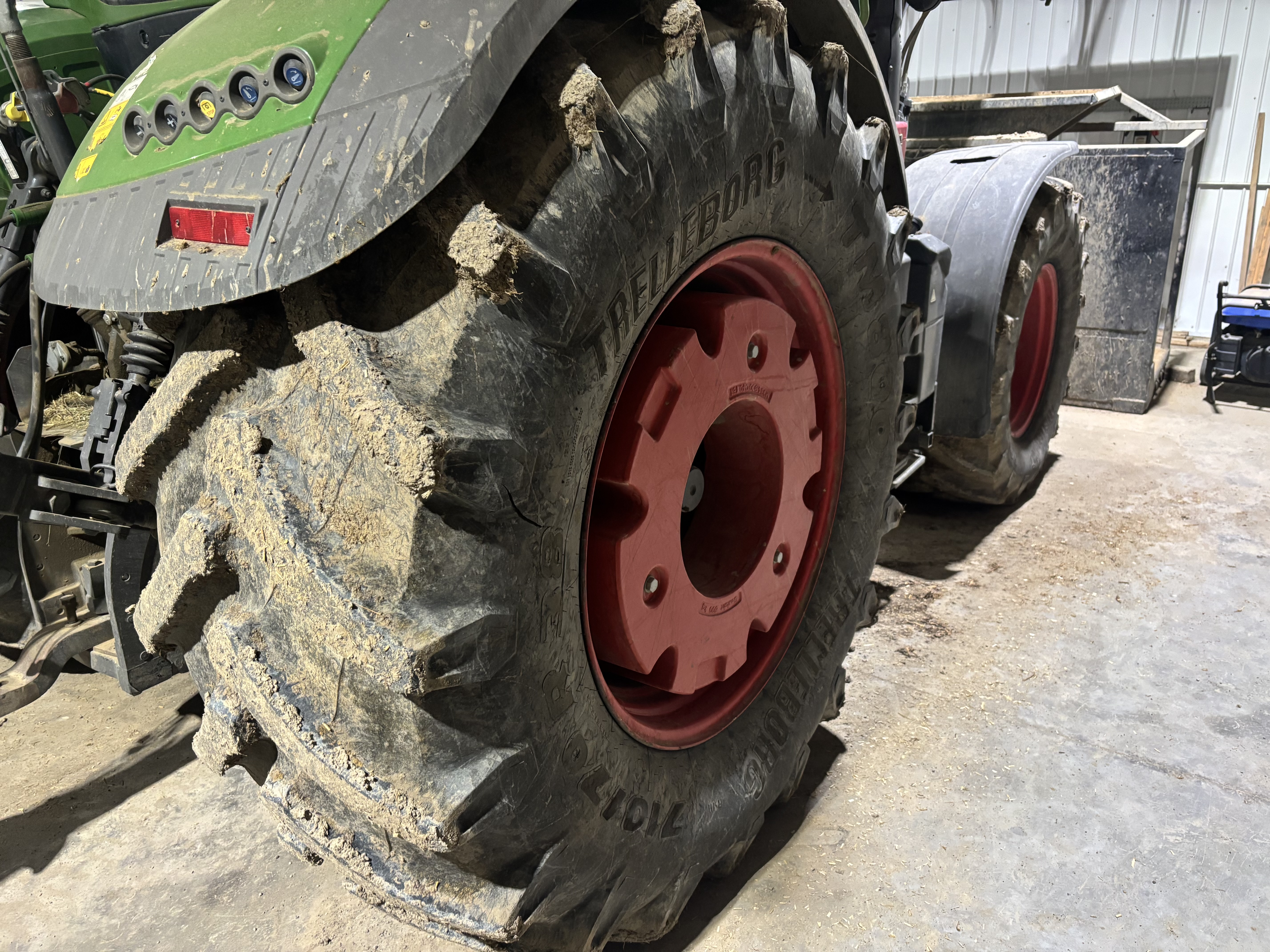 2020 Fendt 724 Tractor