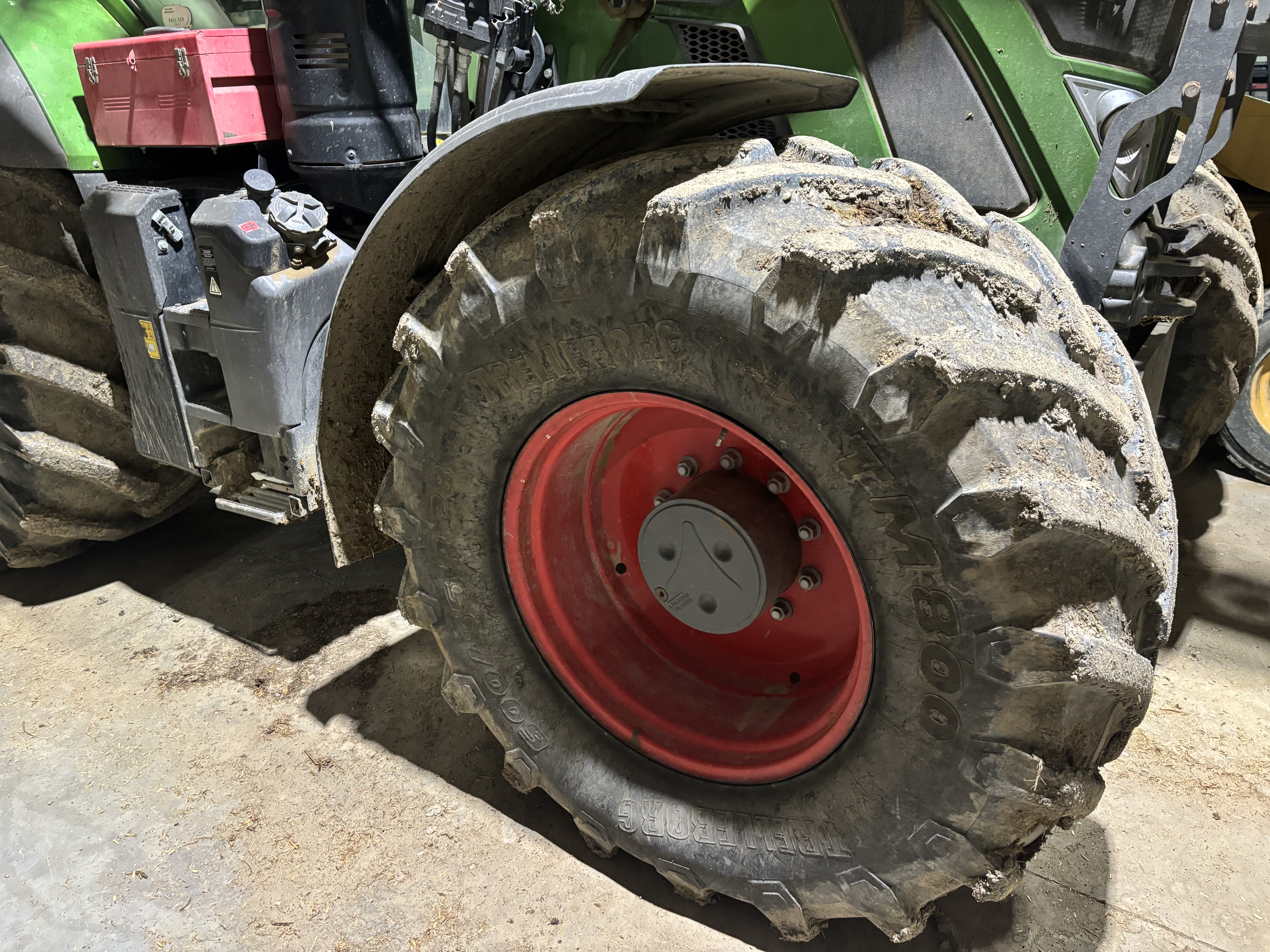 2020 Fendt 724 Tractor