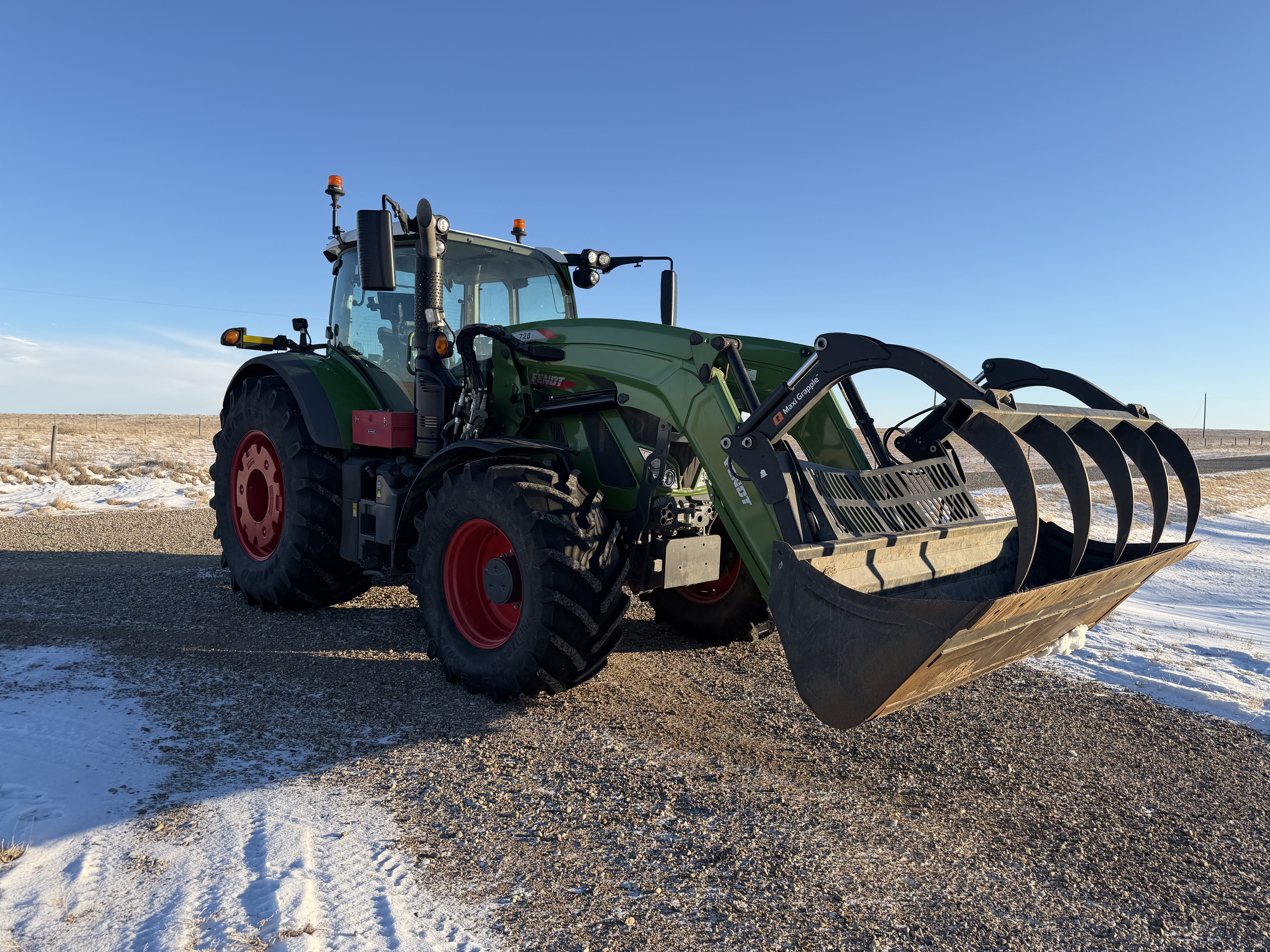 2022 Fendt 724 Gen6 Tractor