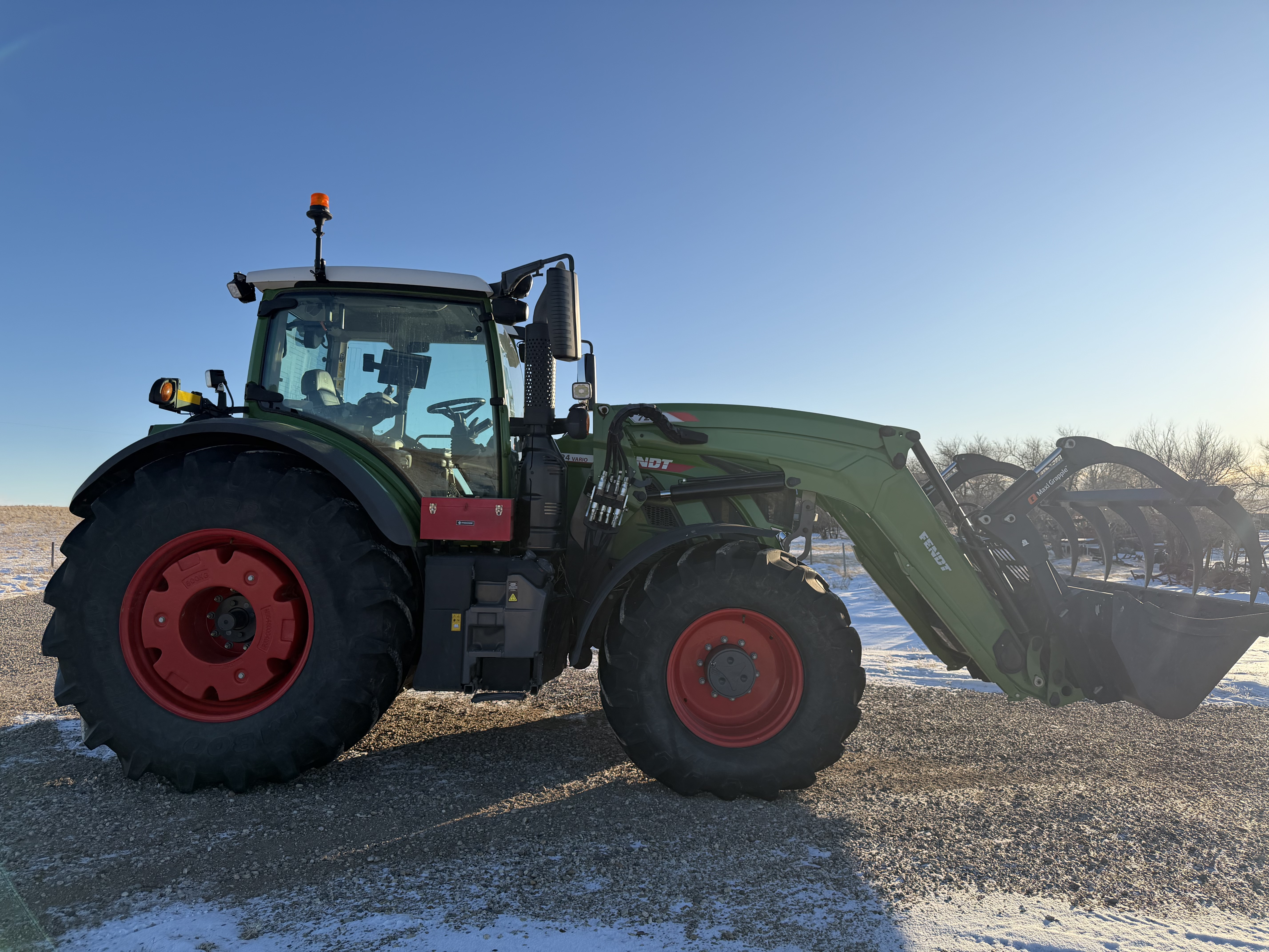 2022 Fendt 724 Gen6 Tractor