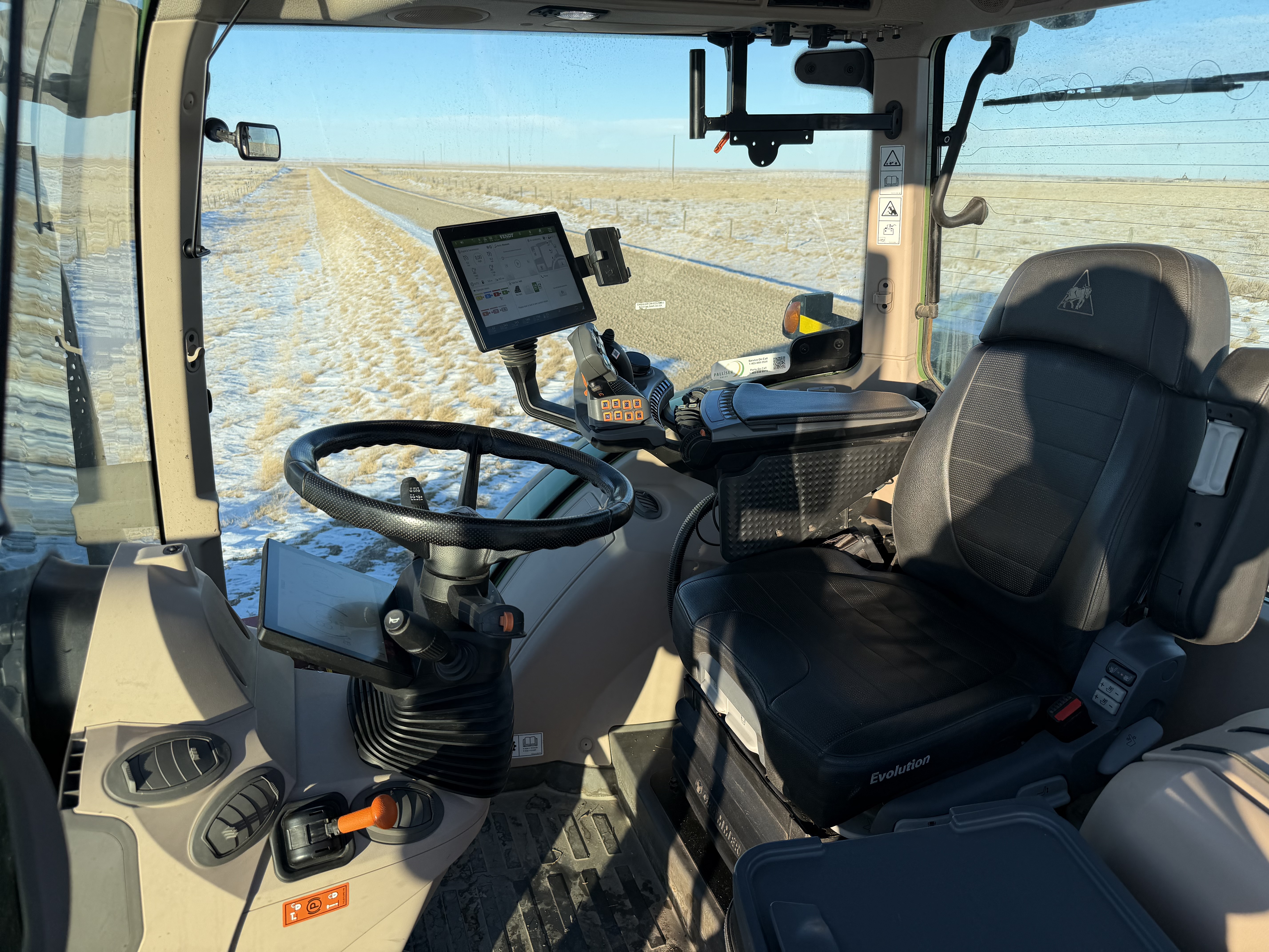 2022 Fendt 724 Gen6 Tractor