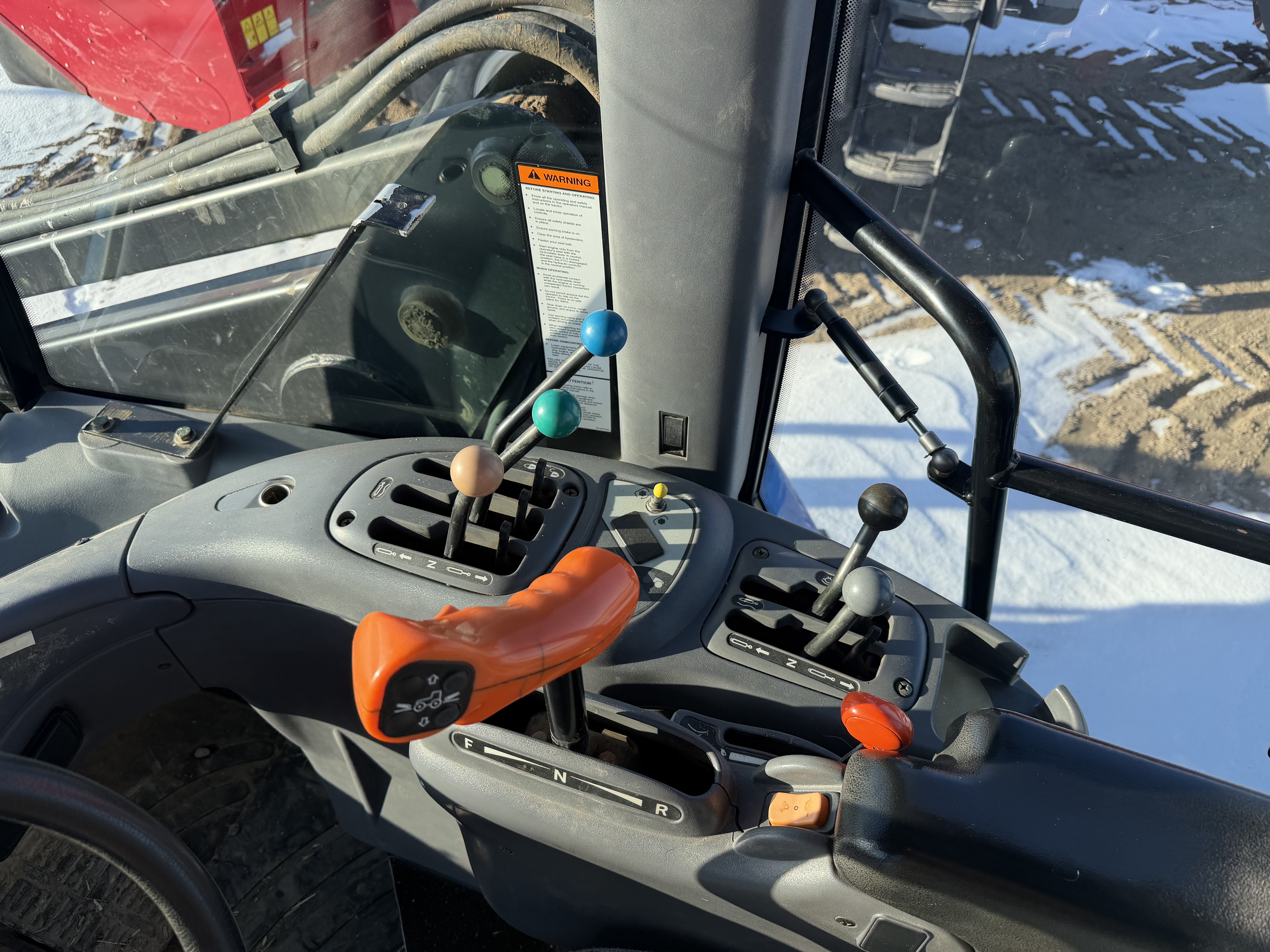 2008 New Holland TV6070 Tractor