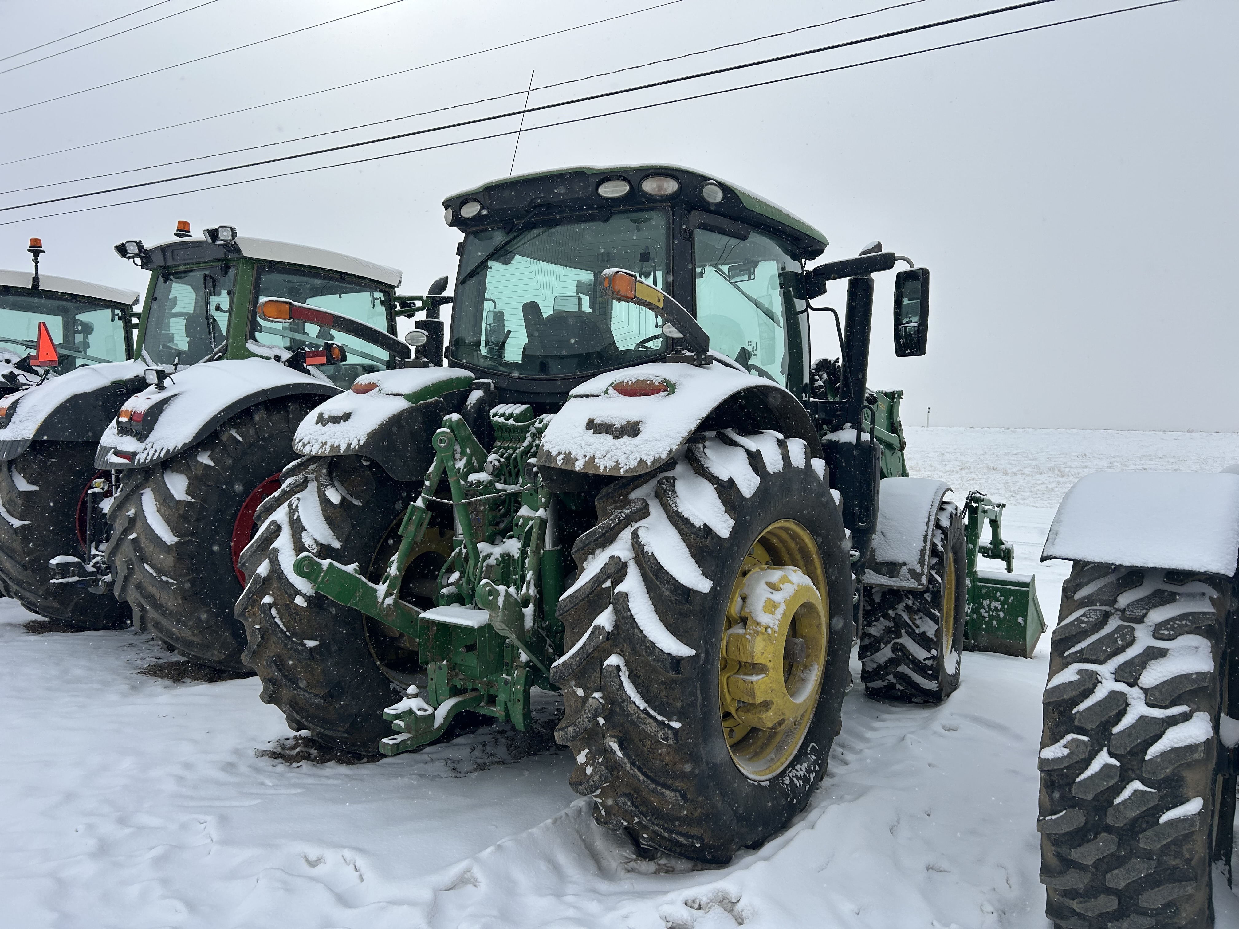 2019 John Deere 6175R Tractor