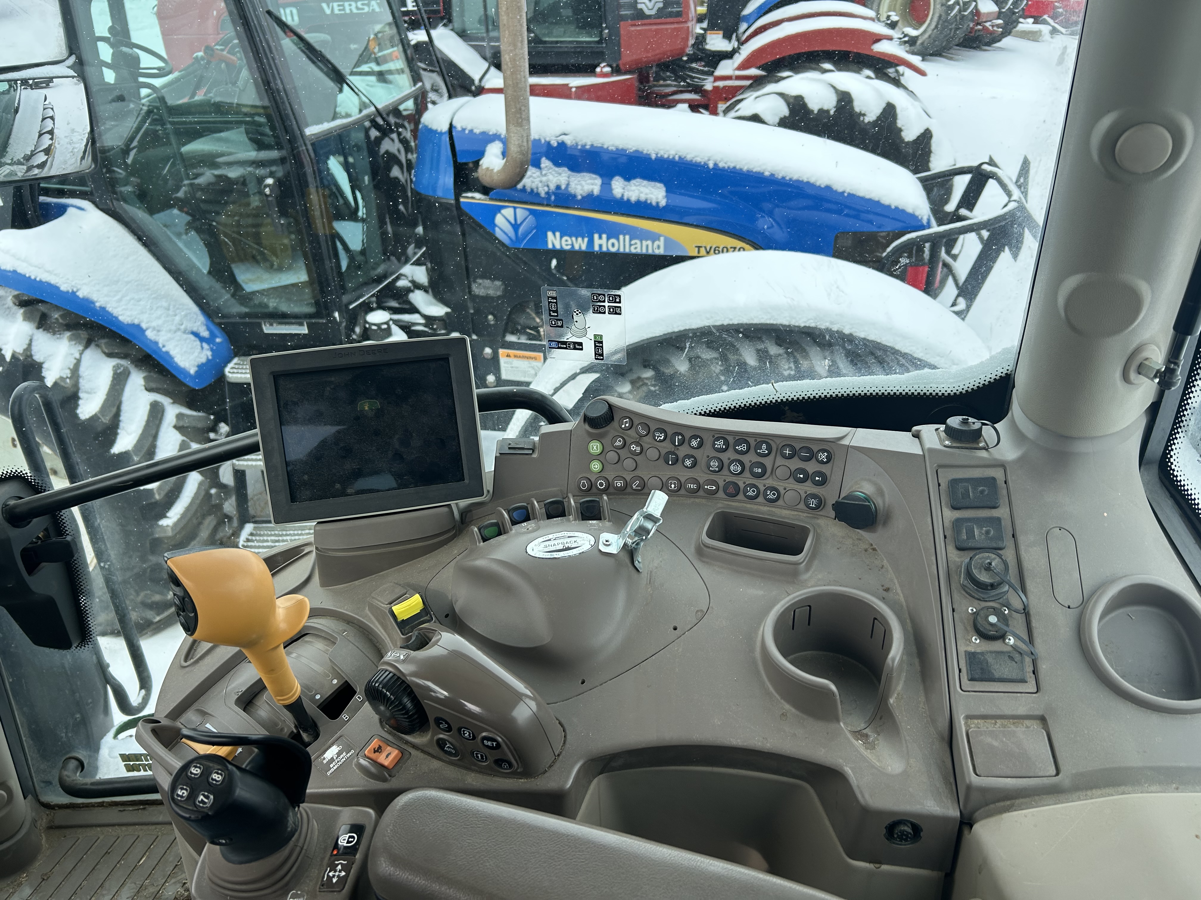 2019 John Deere 6175R Tractor