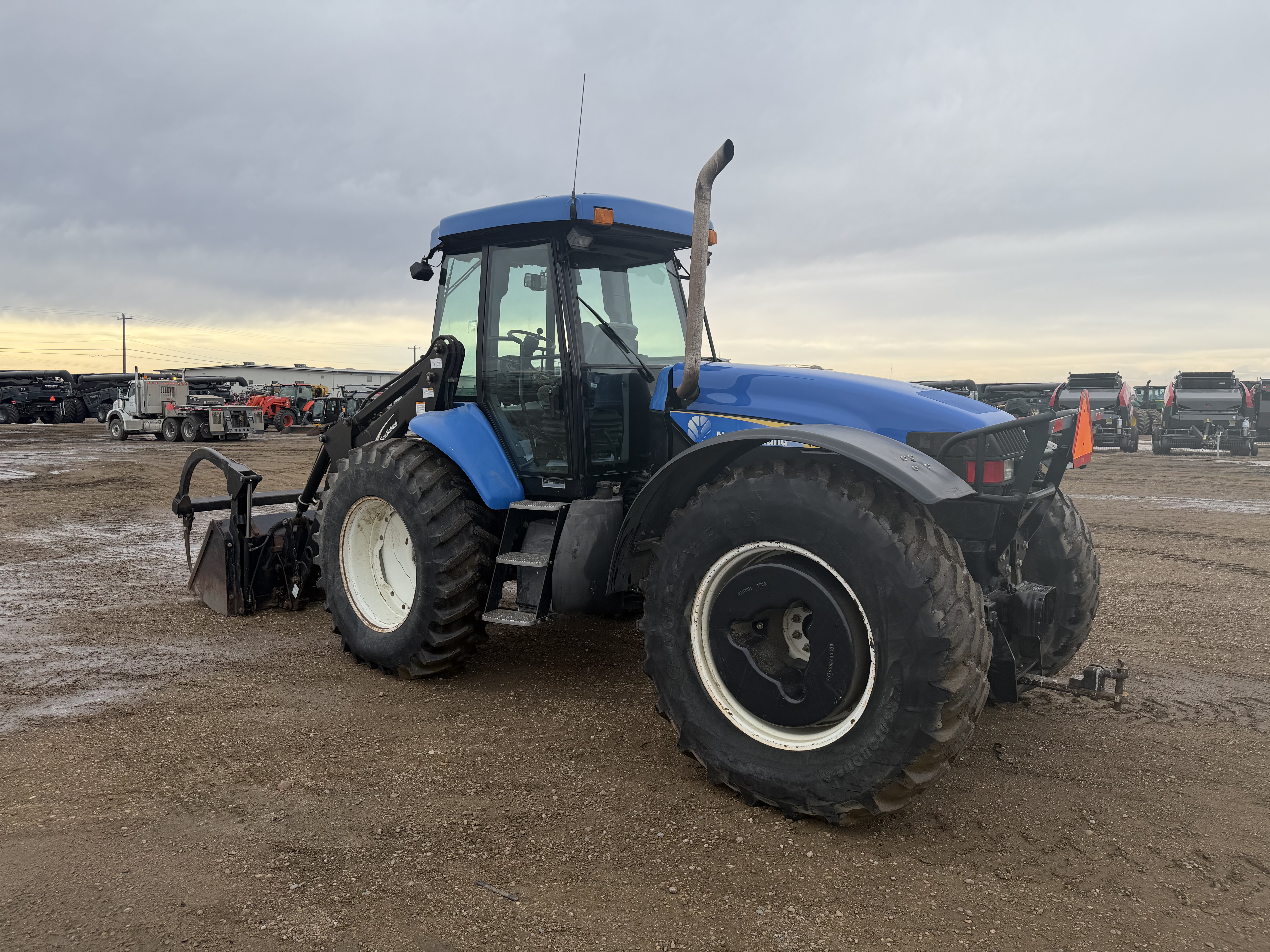 2008 New Holland TV6070 Tractor
