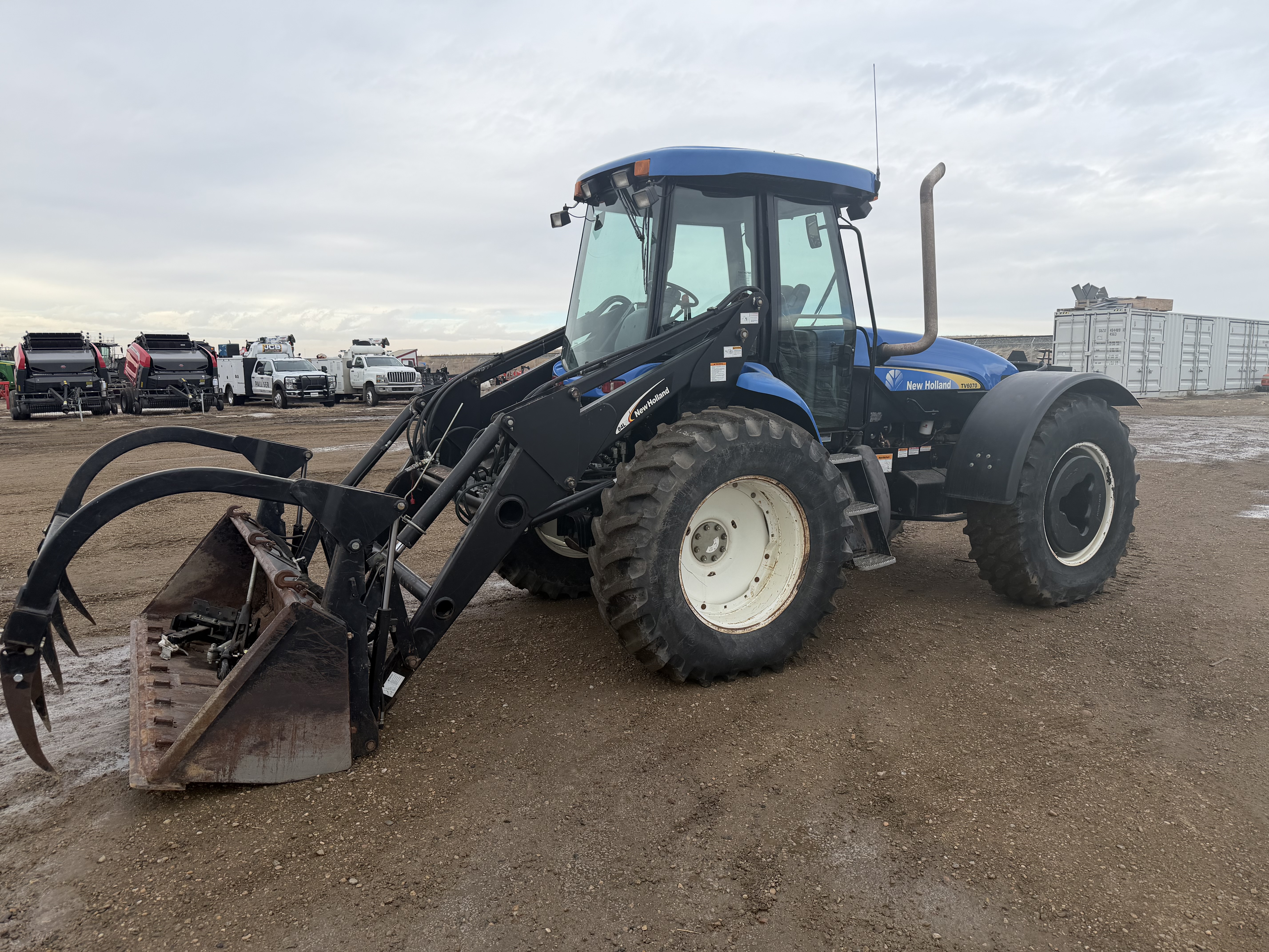 2008 New Holland TV6070 Tractor