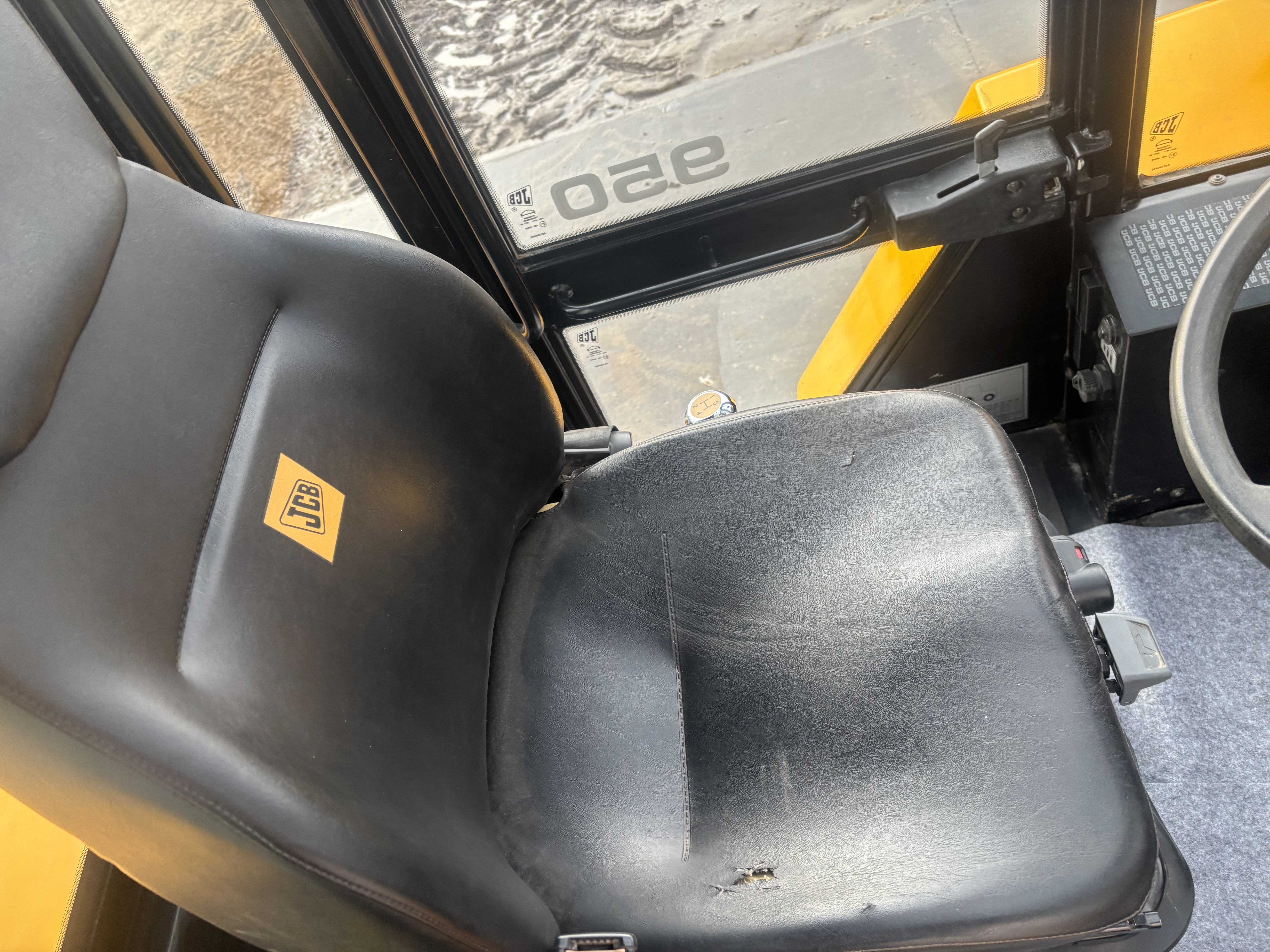 2022 JCB 950-4 T4 Forklift