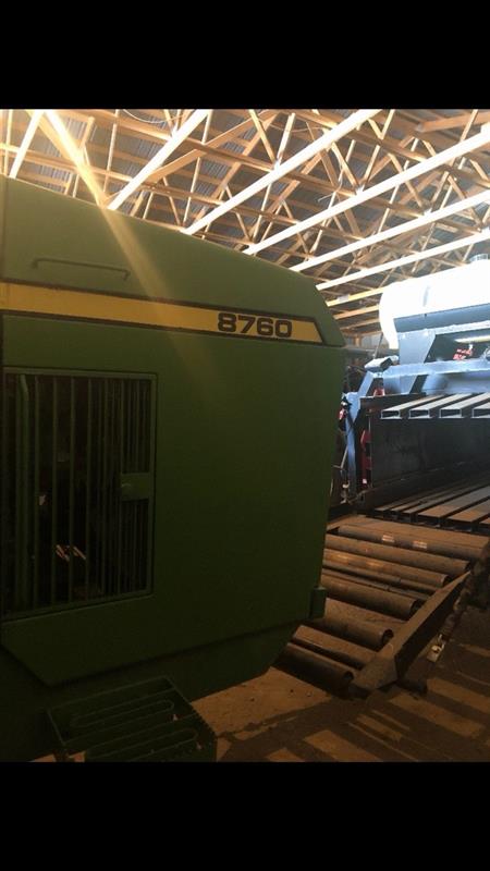 1990 John Deere 8760 Tractor