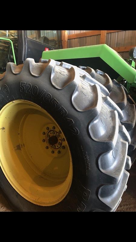 1990 John Deere 8760 Tractor