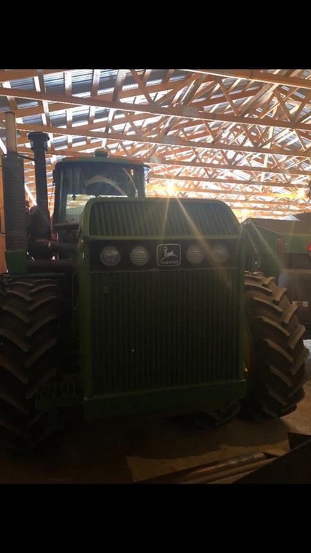 1990 John Deere 8760 Tractor