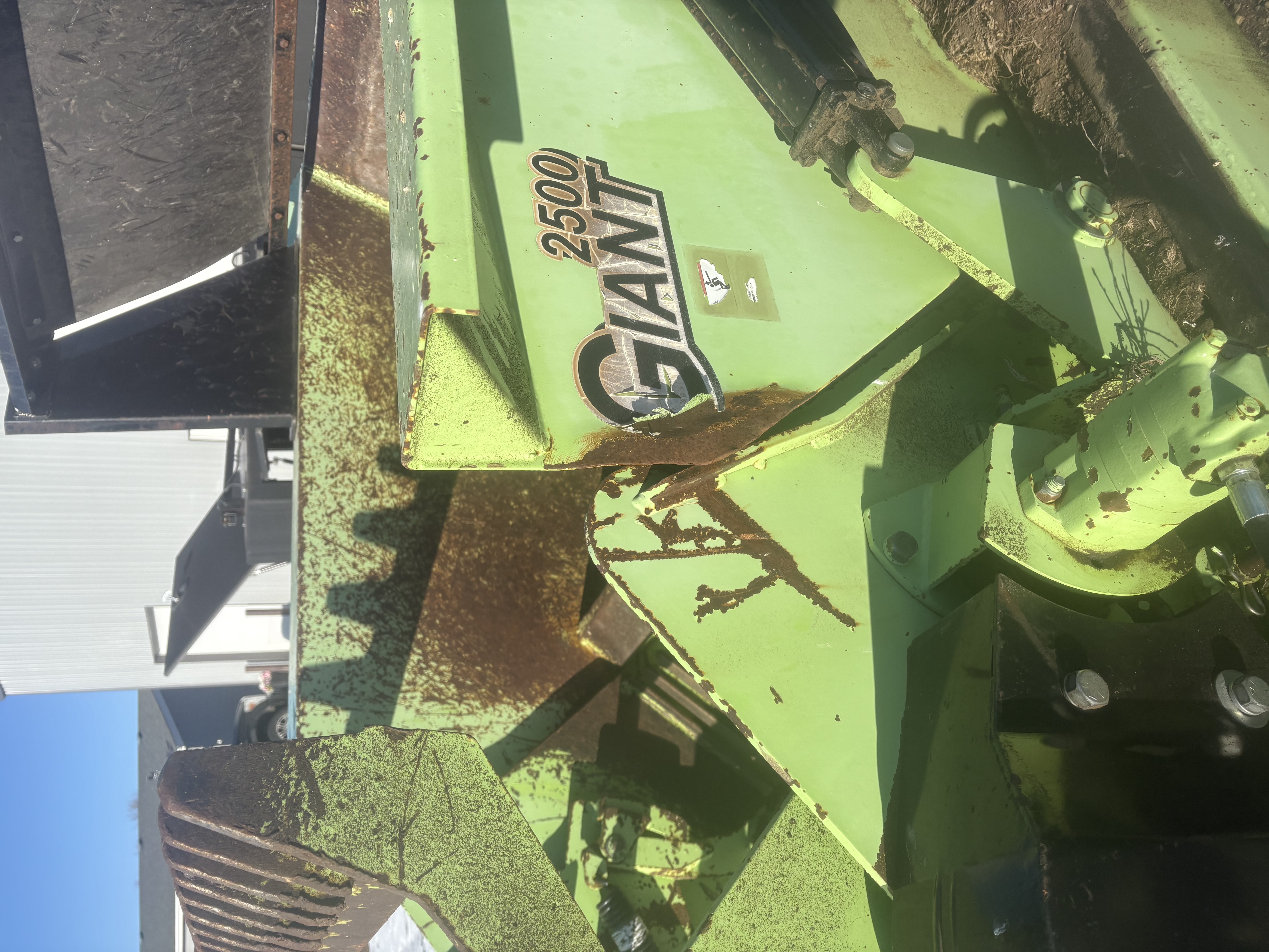 Schulte 2500 Rock Picker