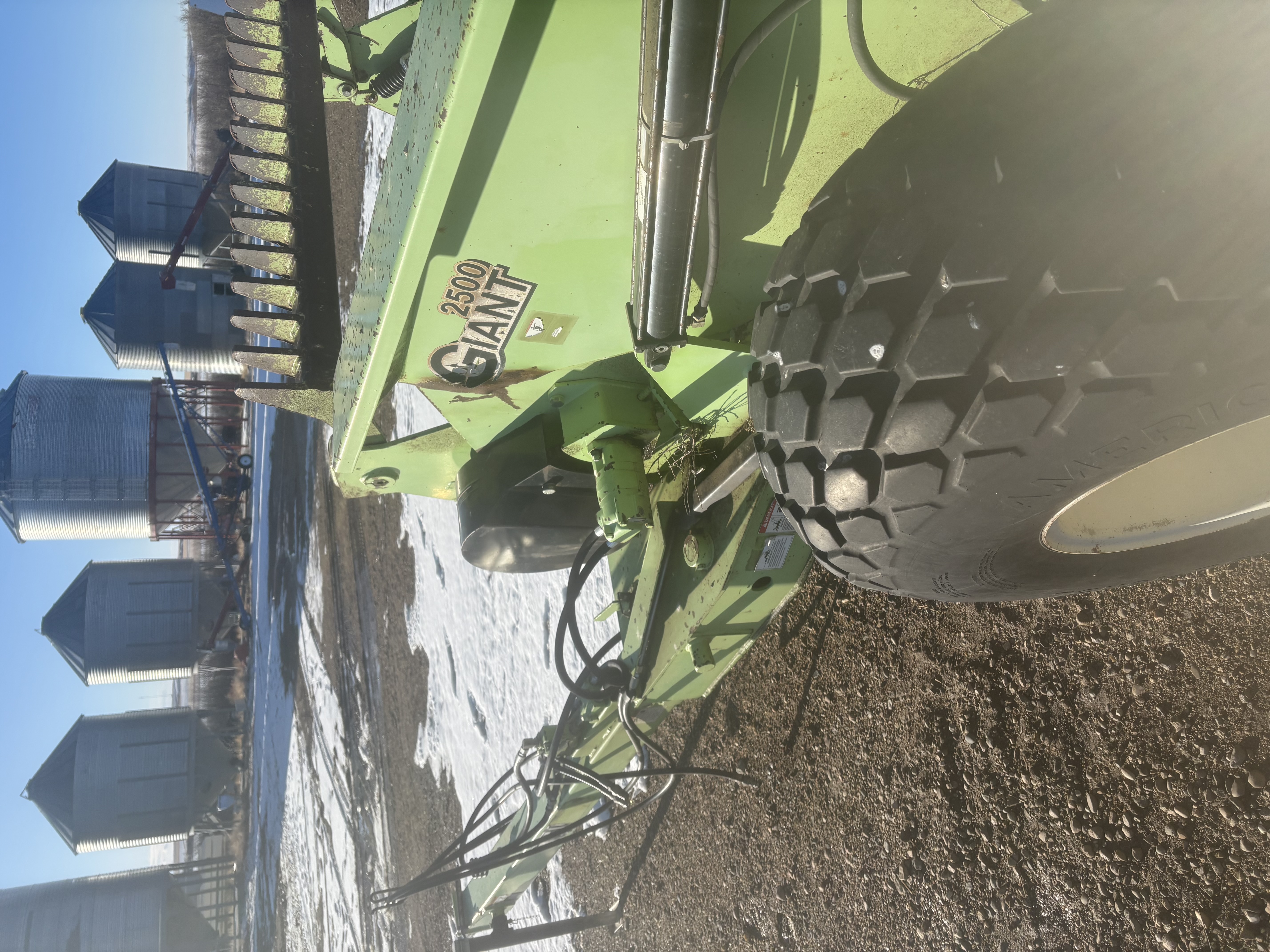 Schulte 2500 Rock Picker