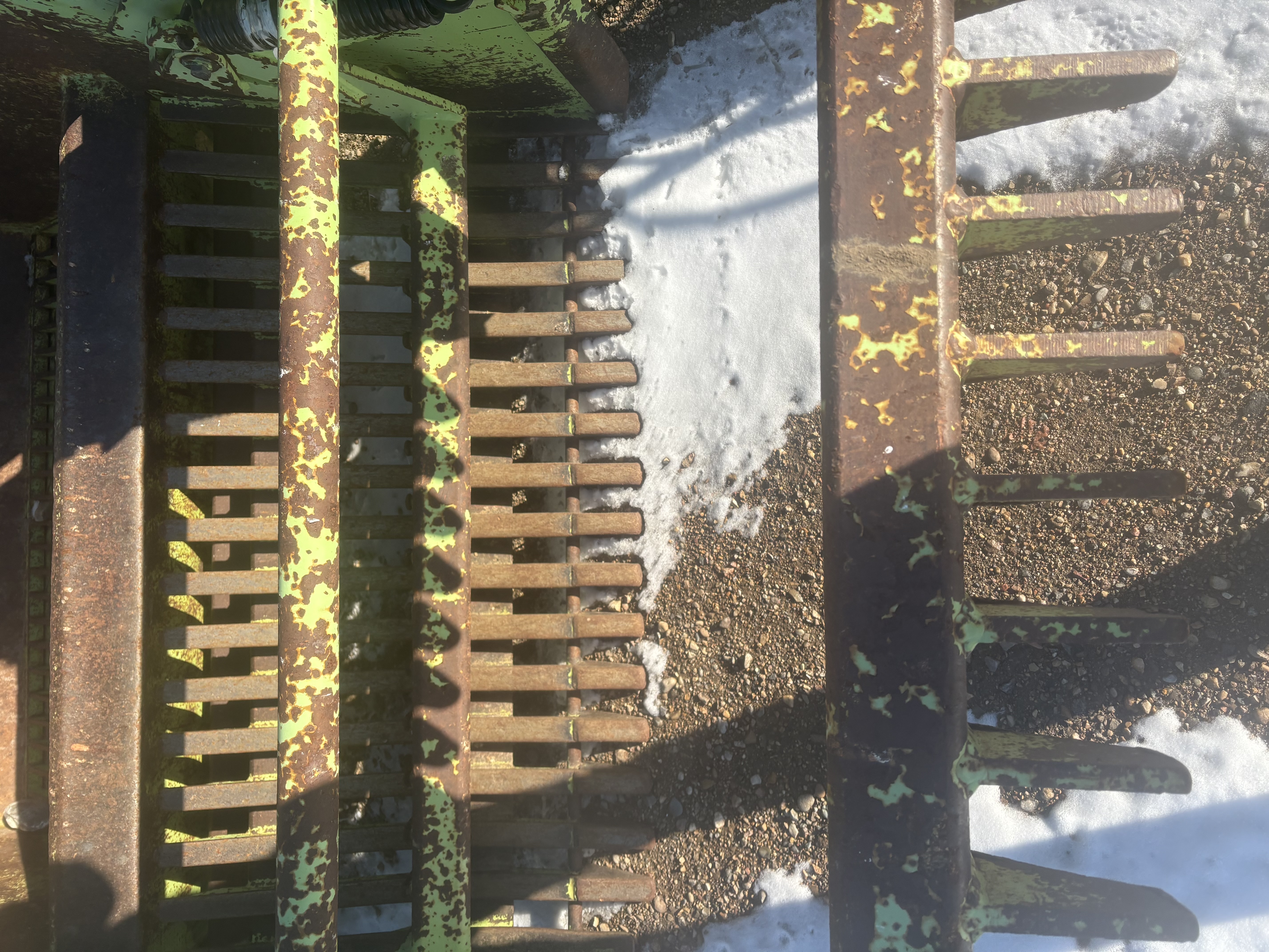 Schulte 2500 Rock Picker