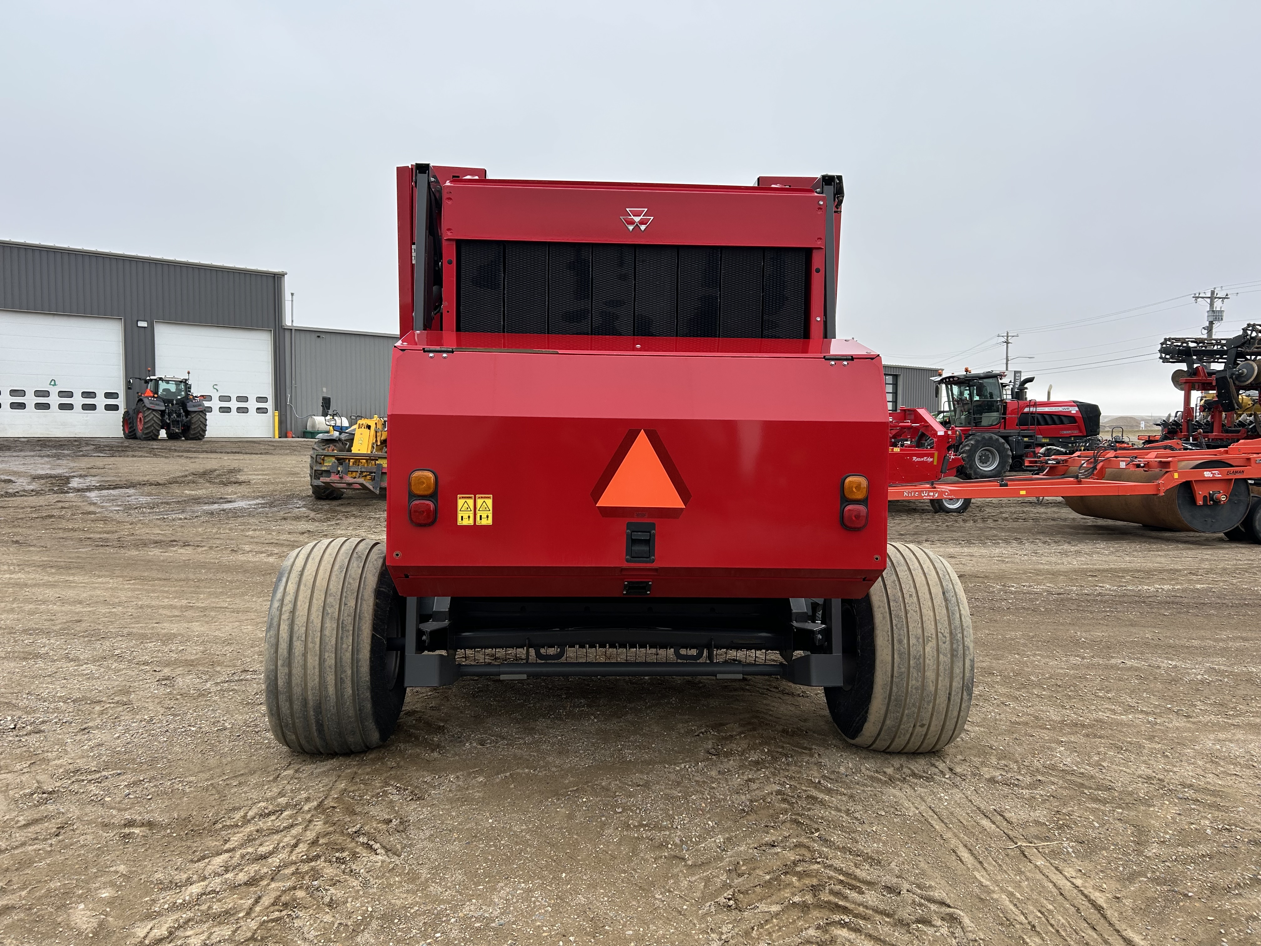 2022 Massey Ferguson 2956 Baler/Round