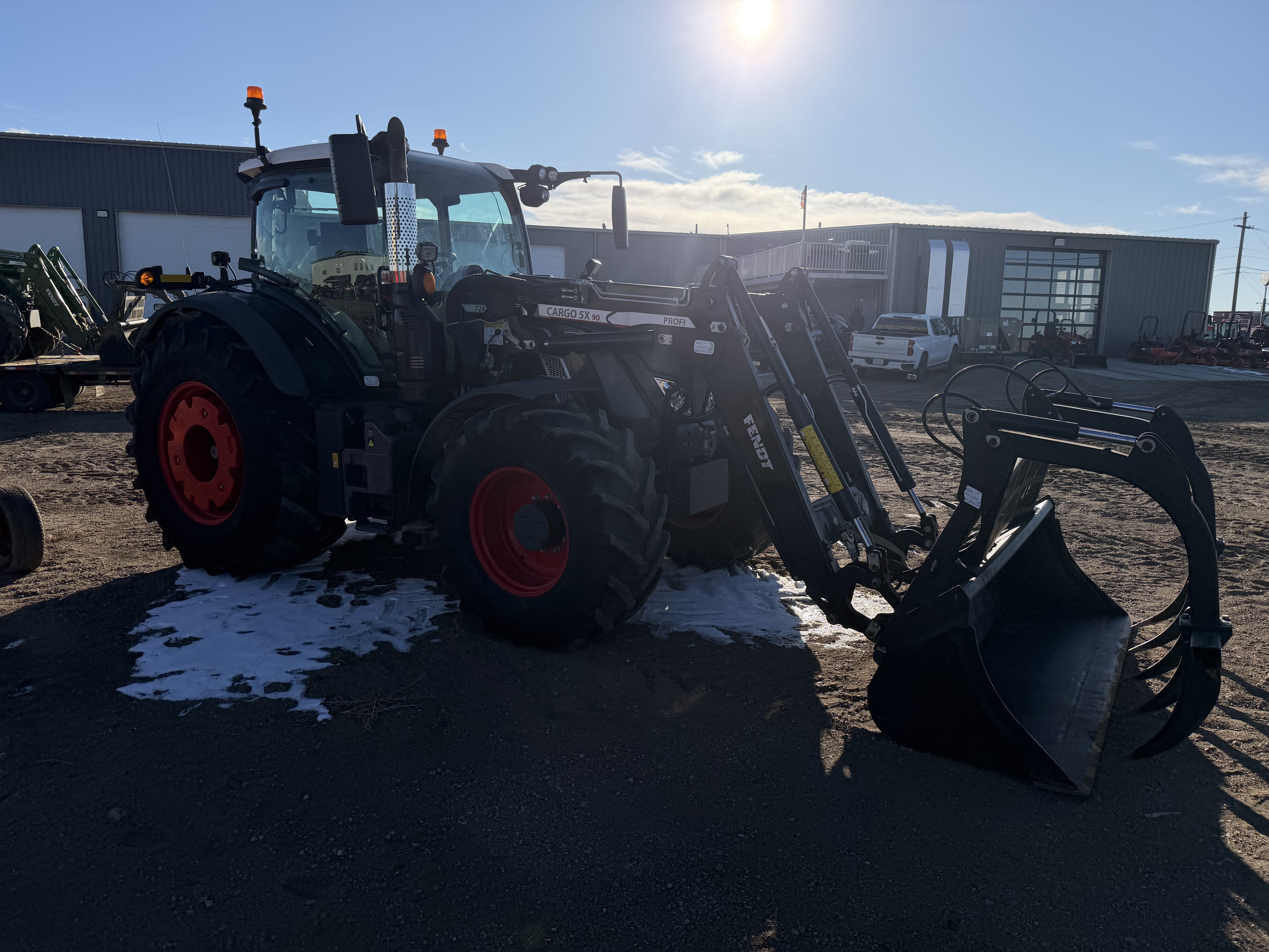 2022 Fendt 724 Gen7 Tractor