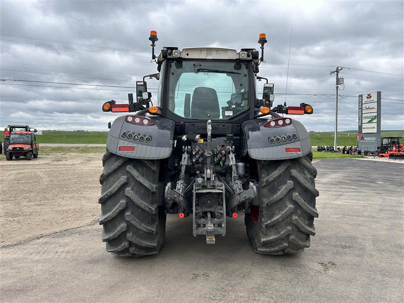 2022 Fendt 724 Gen7 Tractor