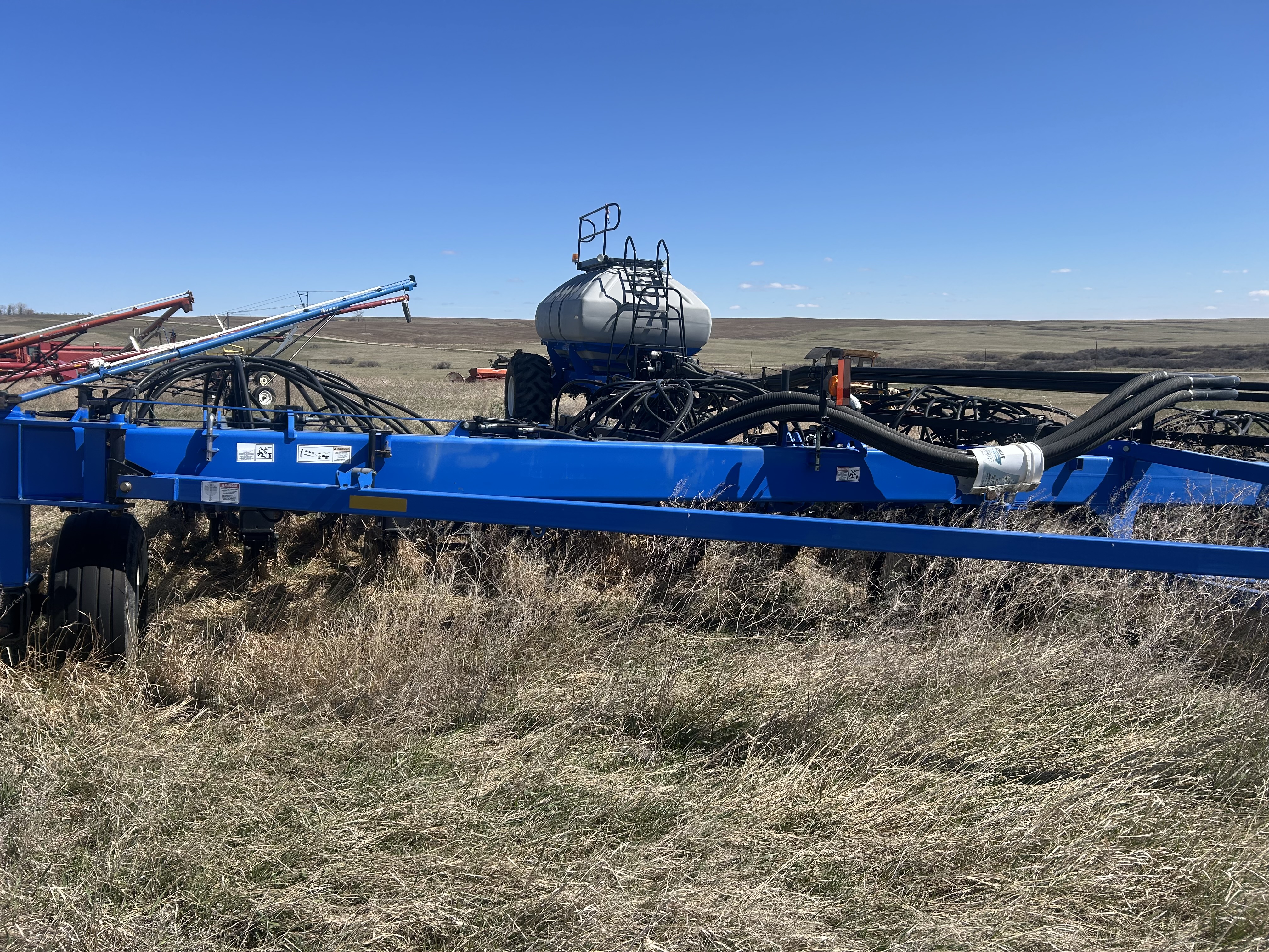 2013 New Holland P2070 Air Drill