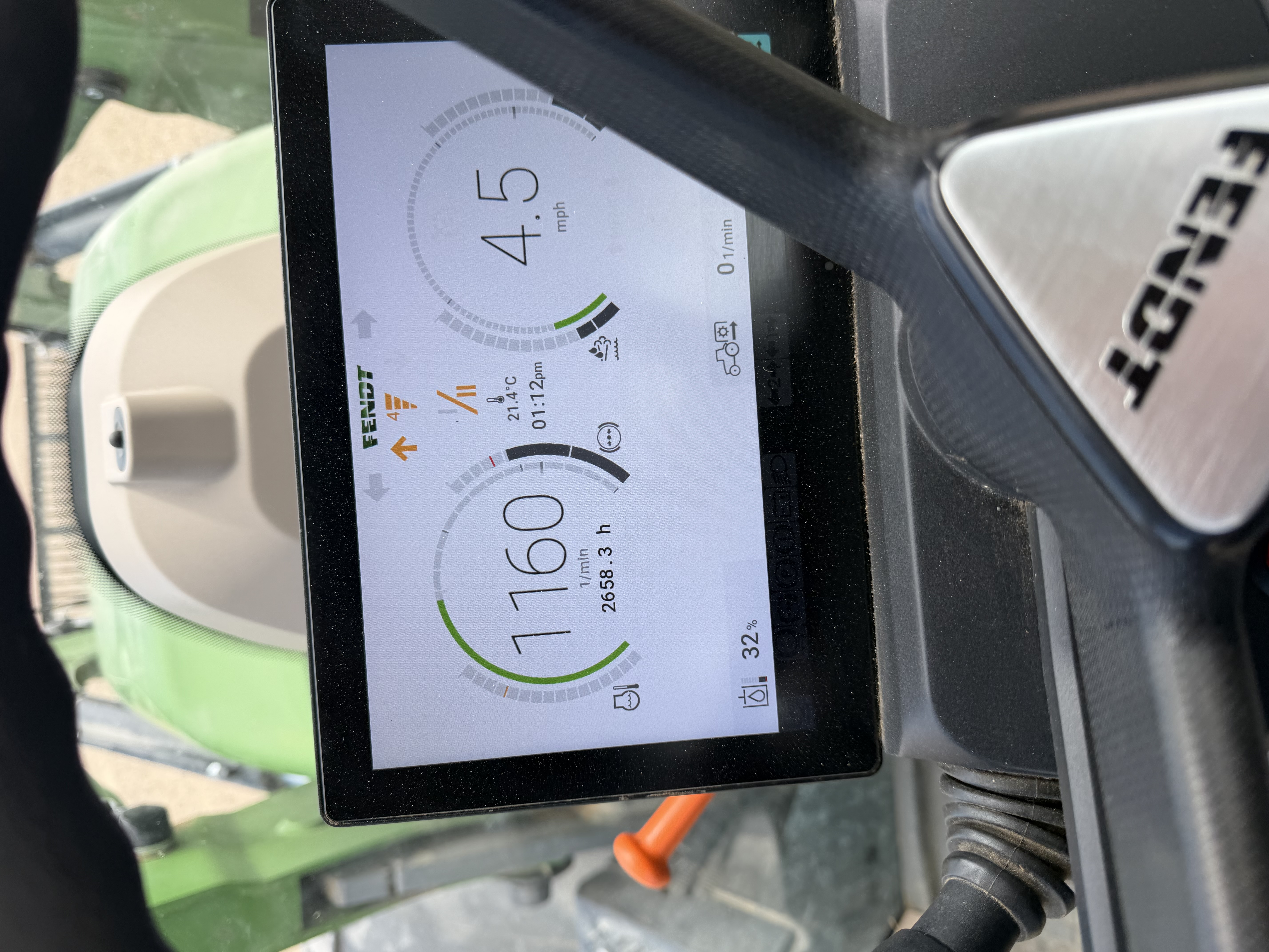 2022 Fendt 718 Gen6 Tractor
