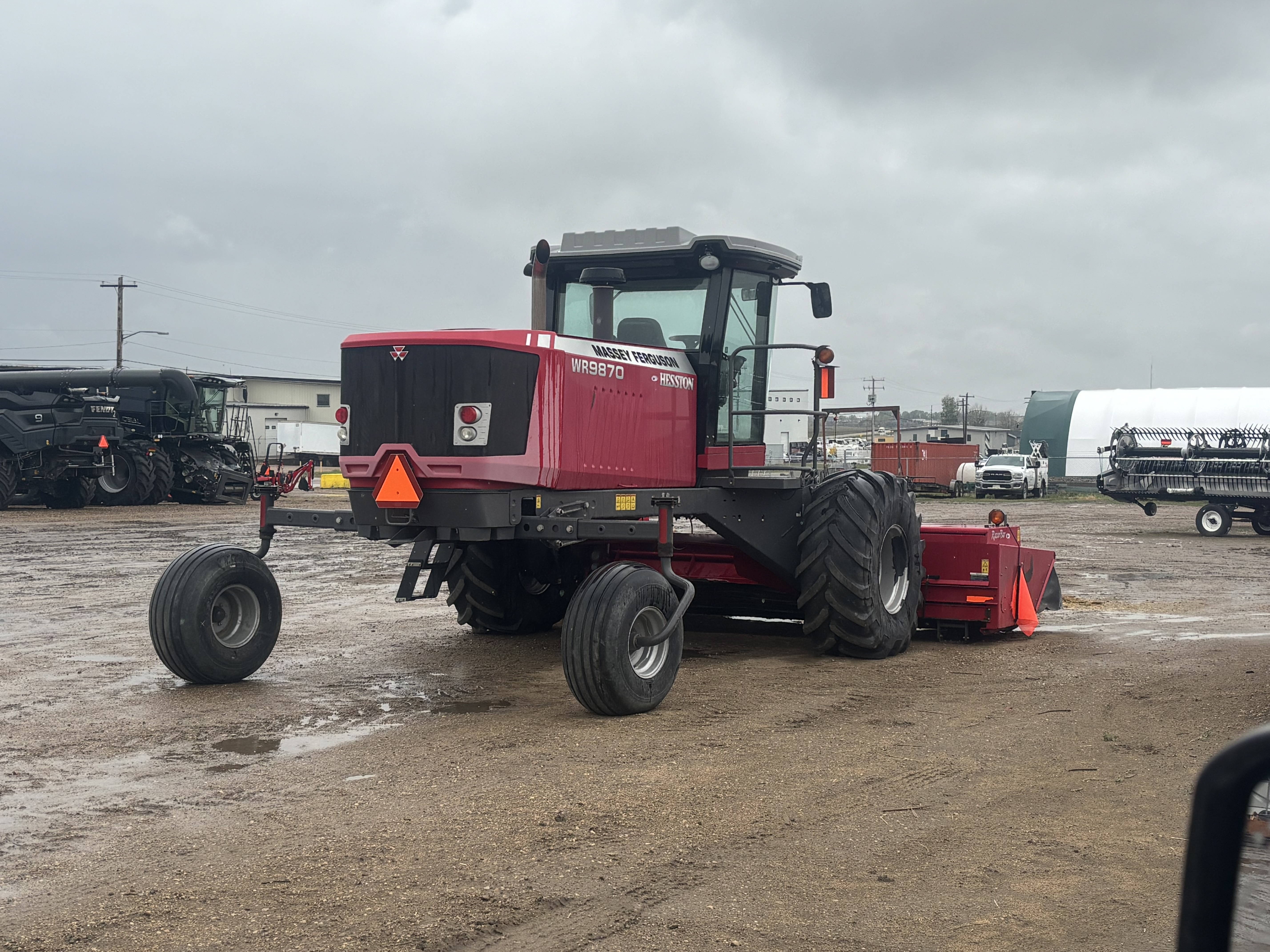 2015 Massey Ferguson WR9870 Windrower