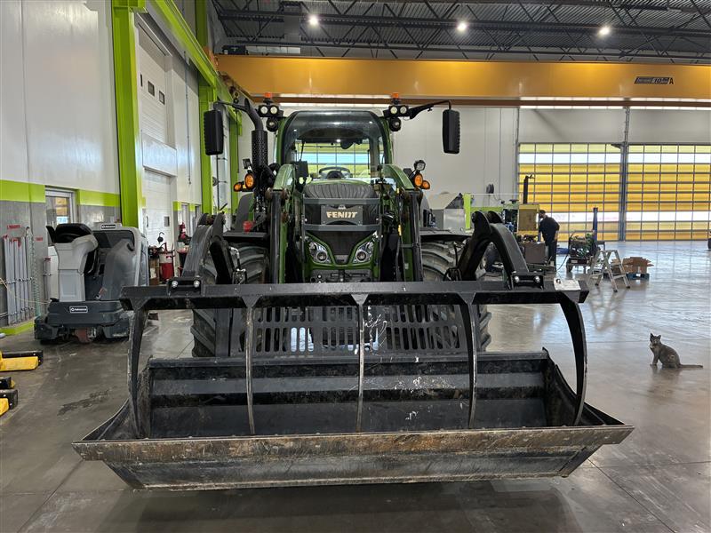 2025 Fendt 724 Gen6 Tractor