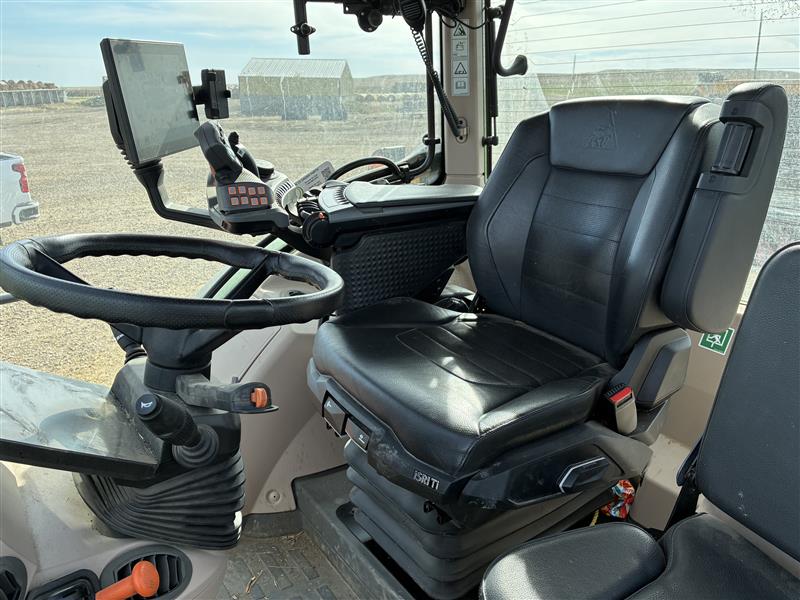2025 Fendt 724 Gen6 Tractor