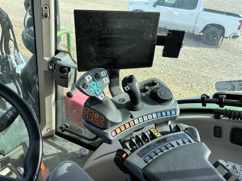 2025 Fendt 724 Gen6 Tractor