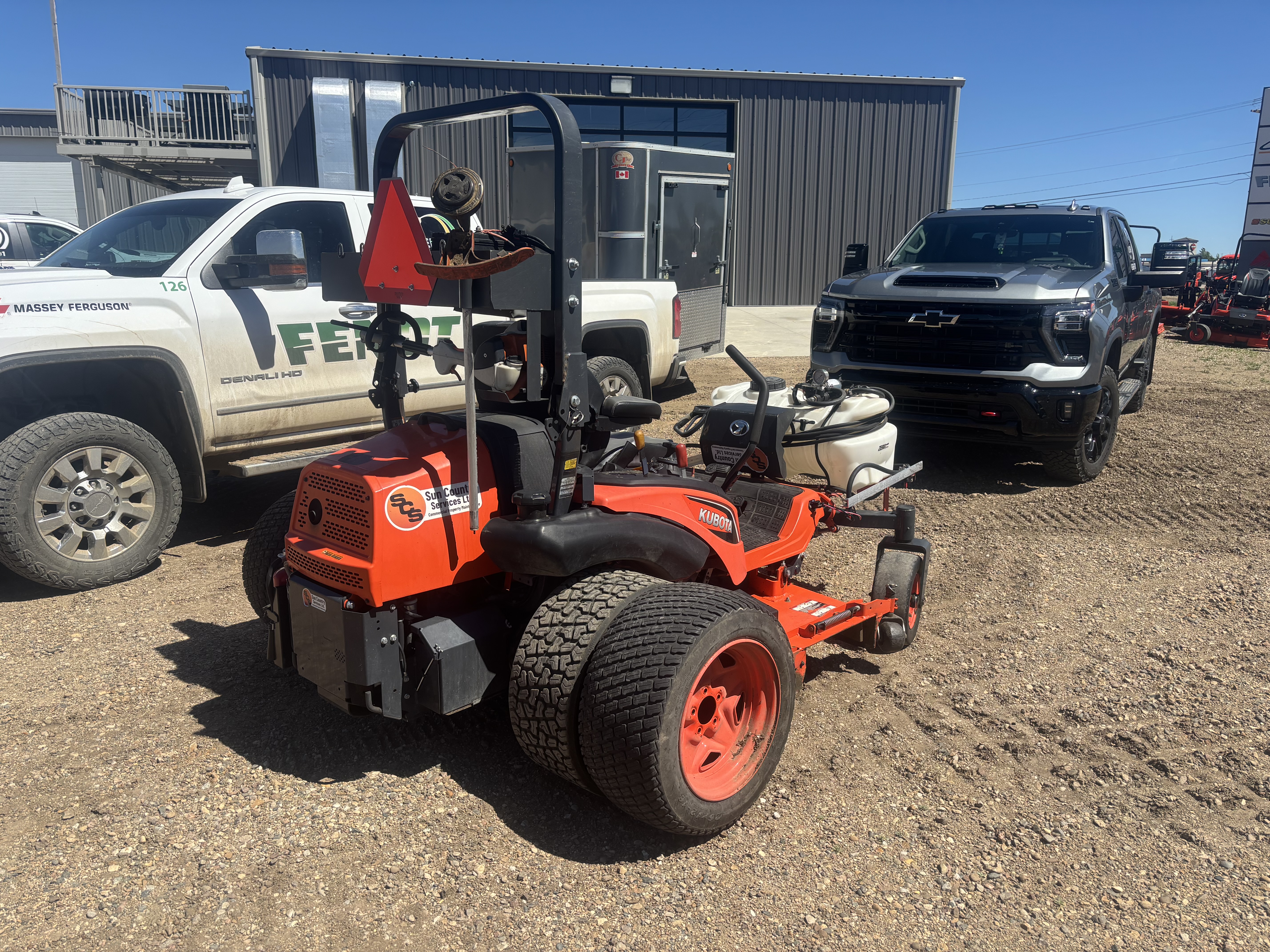 2020 Kubota ZD1211 Mower/Zero Turn