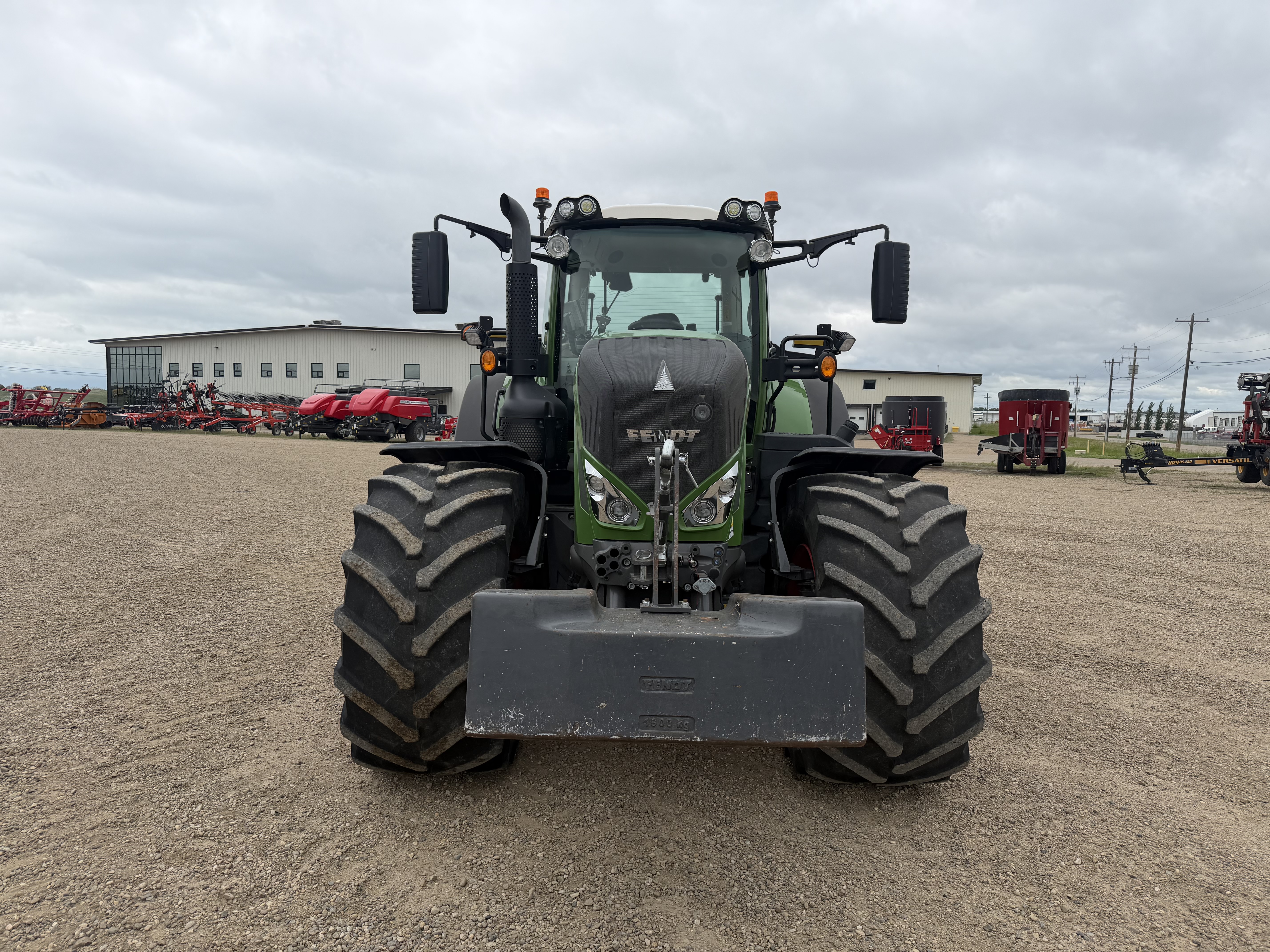 2021 Fendt 828 Tractor