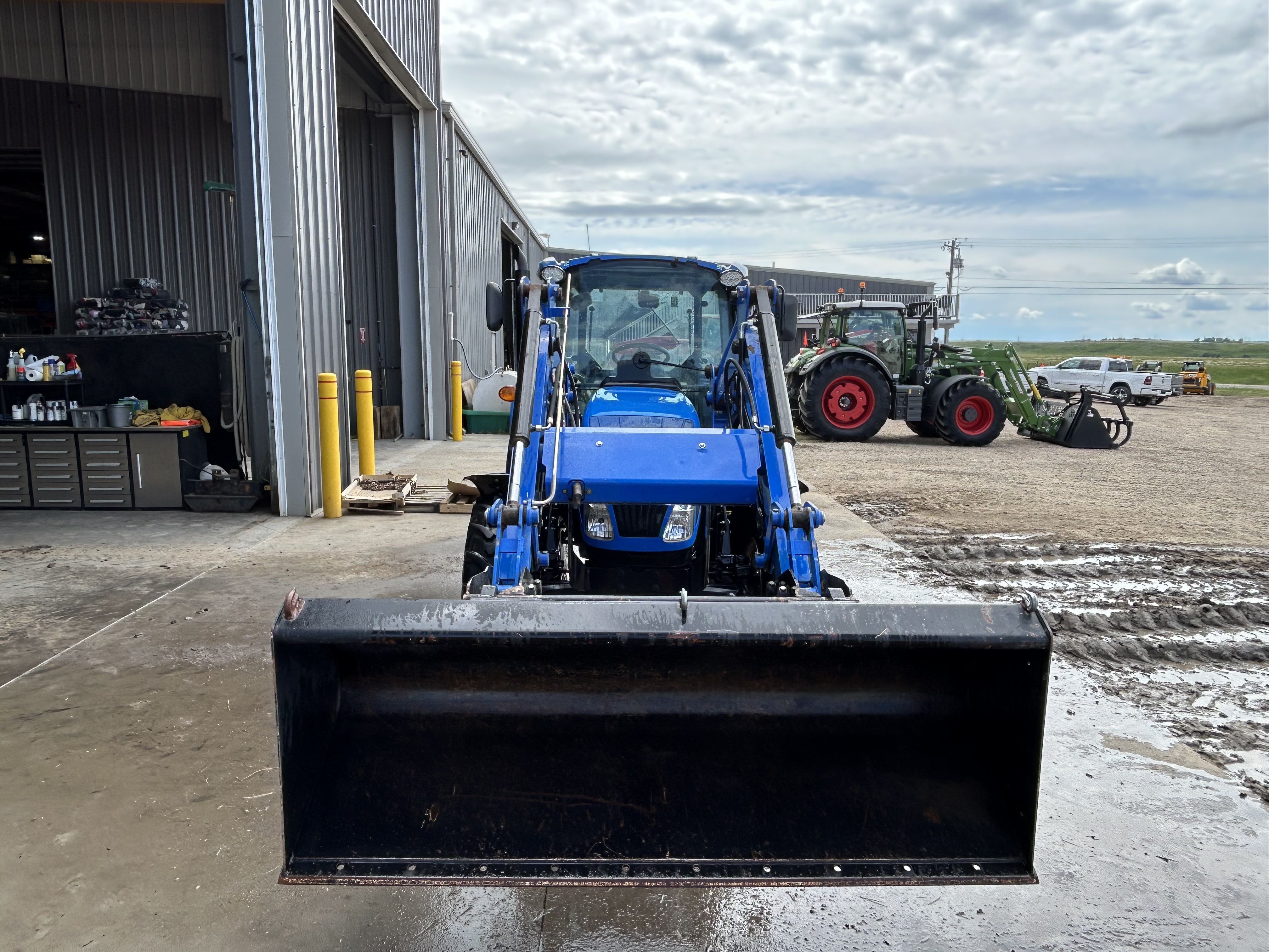 2018 New Holland PowerStar 75 Tractor