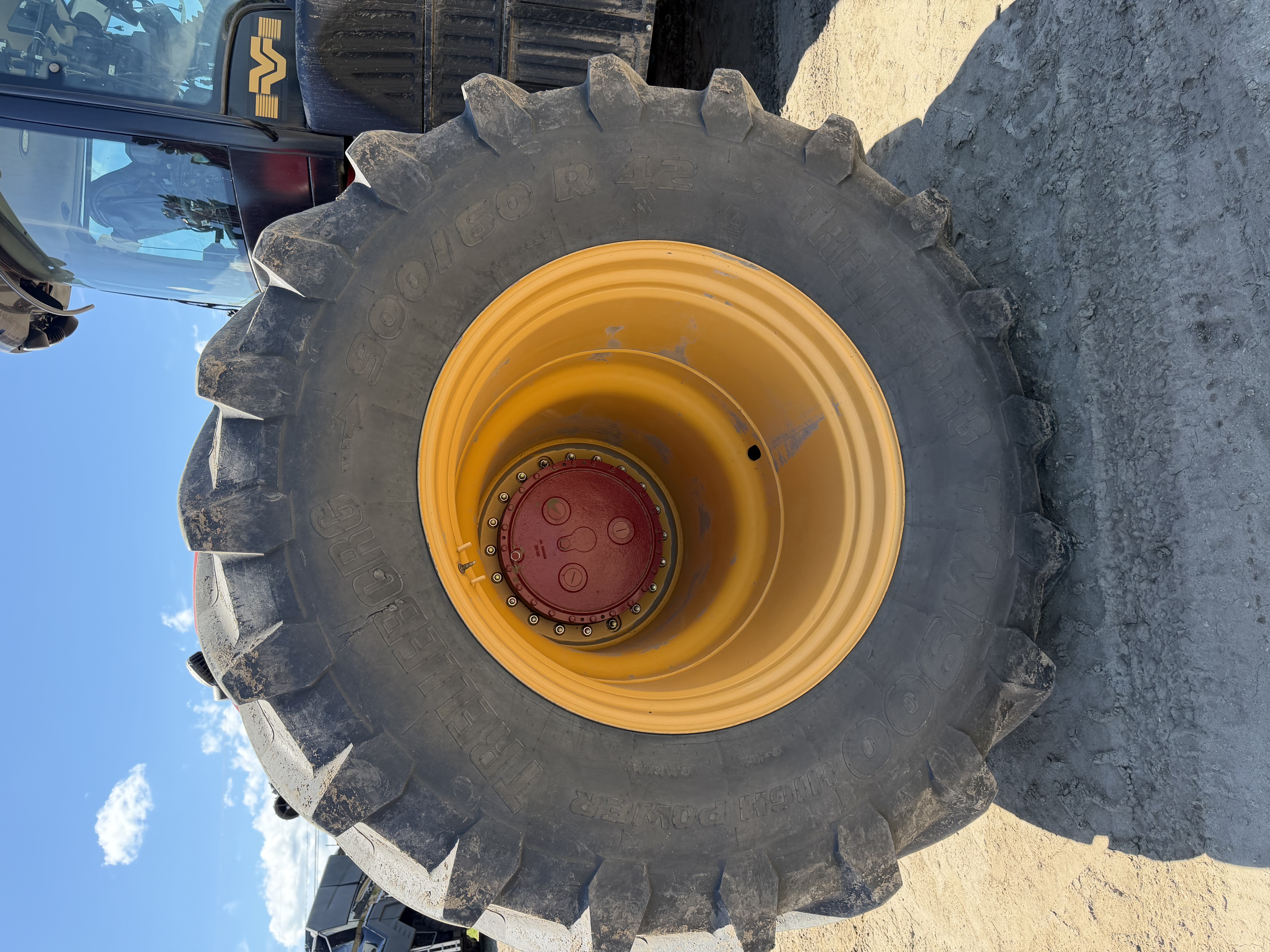 2017 Versatile 550 Tractor