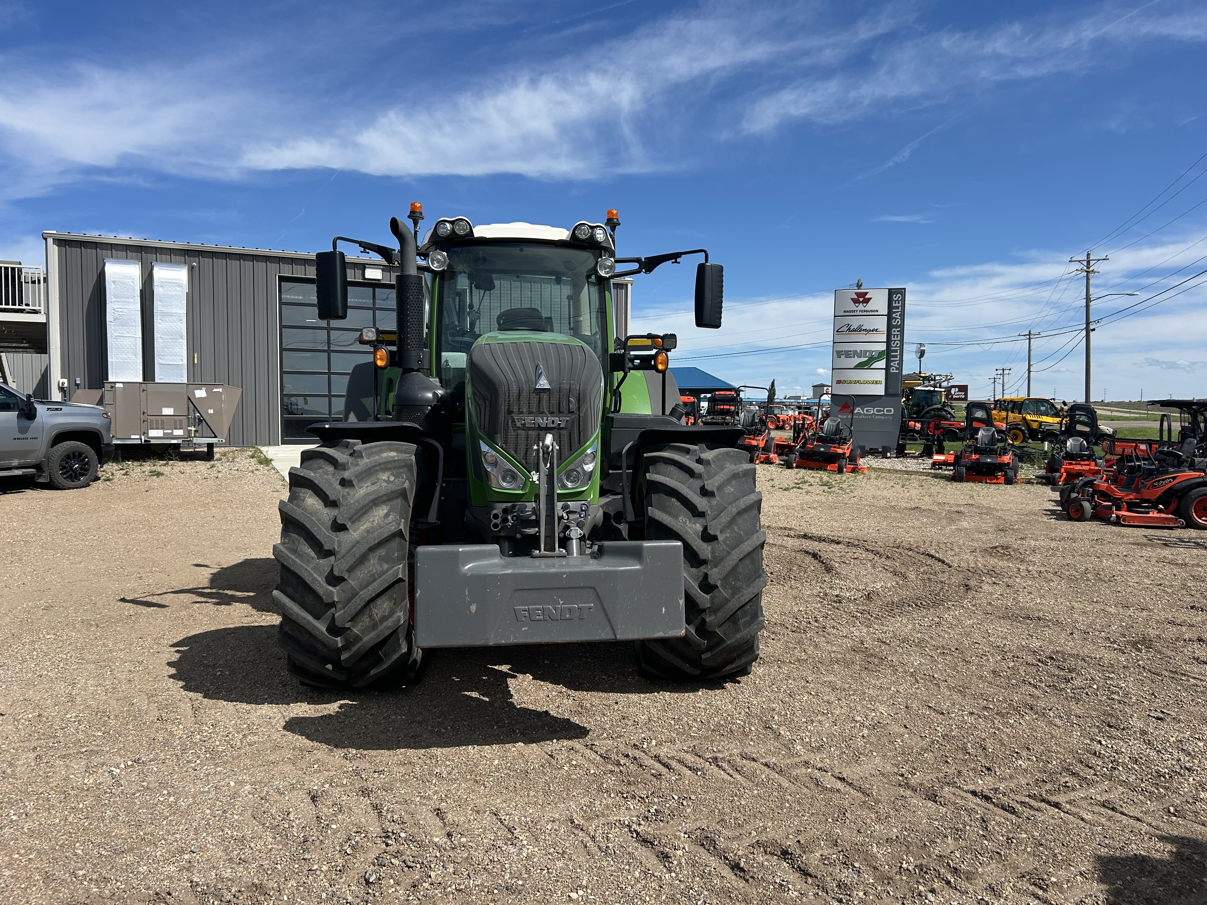 2023 Fendt 828S4 Tractor